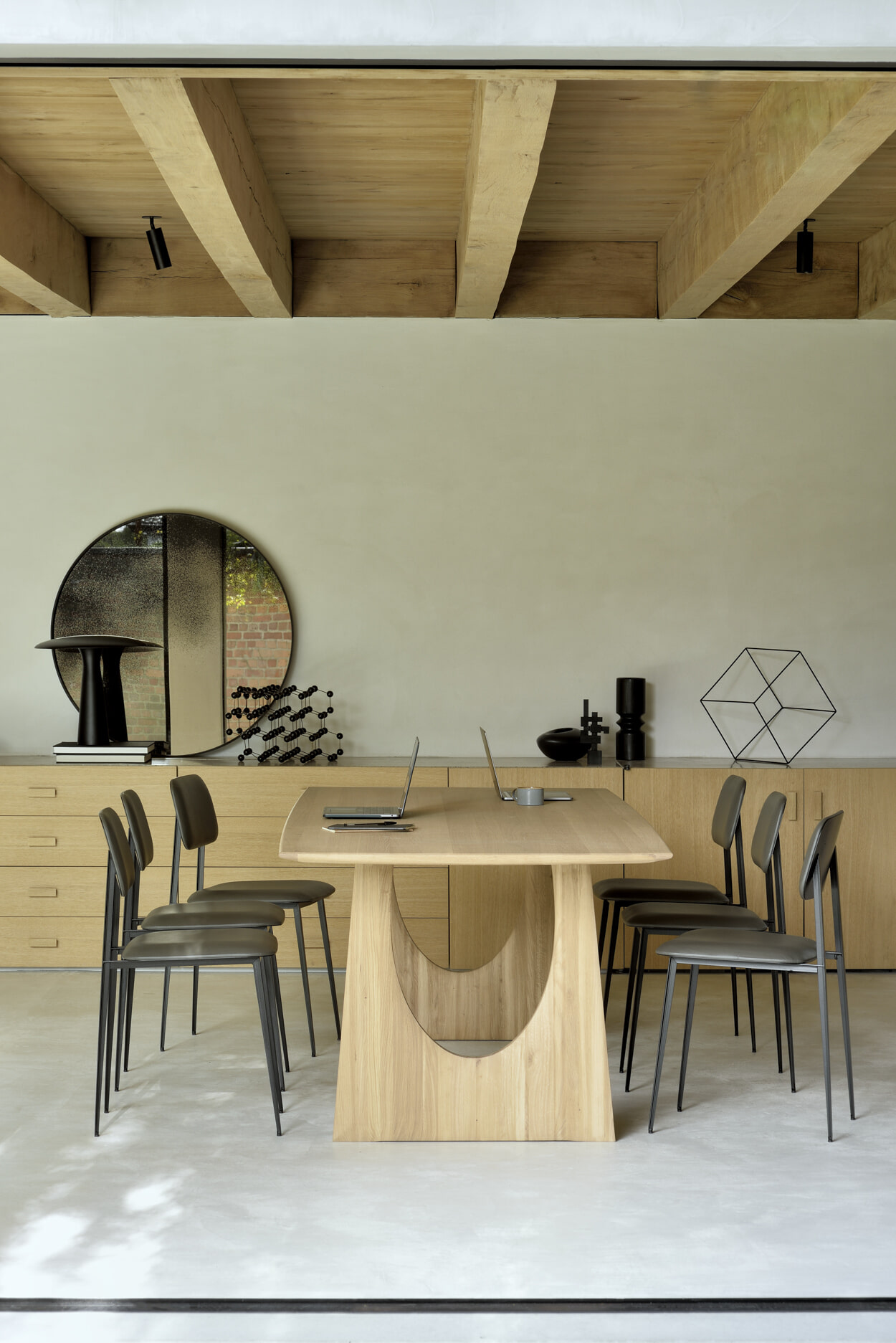 Ethnicraft Eettafel 'Geometric' Geolied Eikenhout, 250 x 100cm