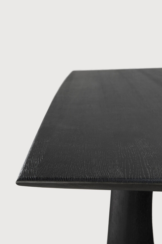 Ethnicraft Eettafel 'Geometric' Gevernist Eikenhout, 250 x 100cm, kleur Zwart