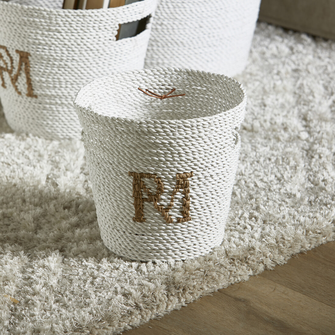Rivièra Maison Riviera Maison Mand RM Monogram Raffia, 27cm - Wit