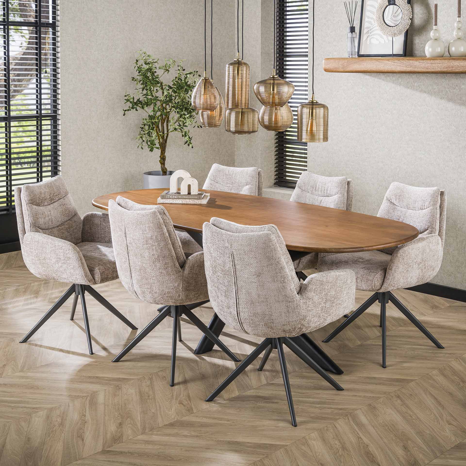 LifestyleFurn Deens Ovale Eettafel 'Syeda' Mangohout, 215 x 105cm