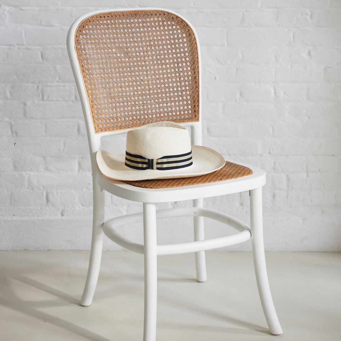 Rivièra Maison Eetkamerstoel Sant Miquel Eikenhout en rattan - Wit