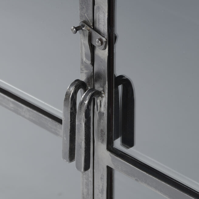 Industrieel Dressoir 'Rift Metal' 180cm met 4 glazen deuren