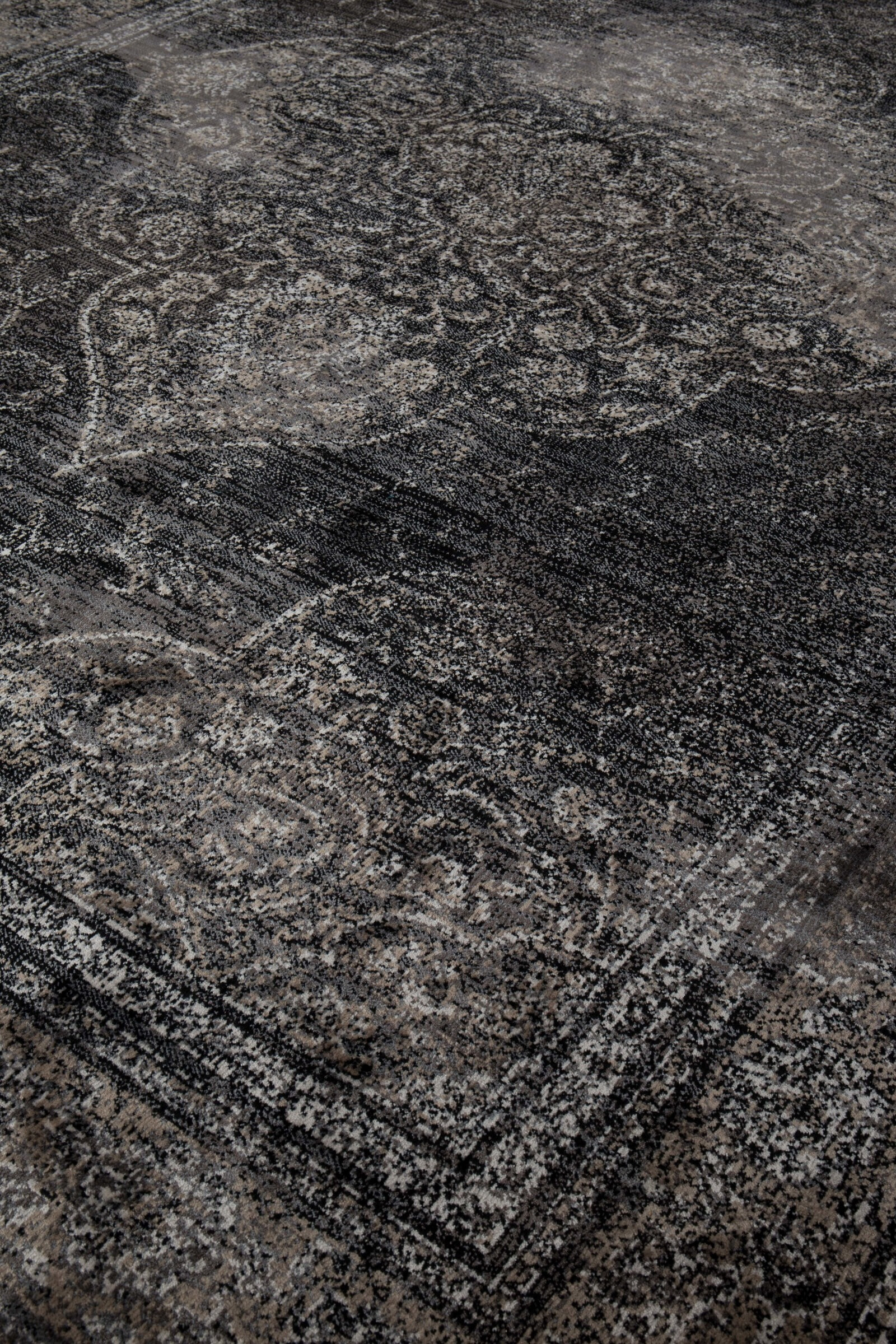 Dutchbone Vloerkleed 'Rugged' 170 x 240cm, kleur Dark