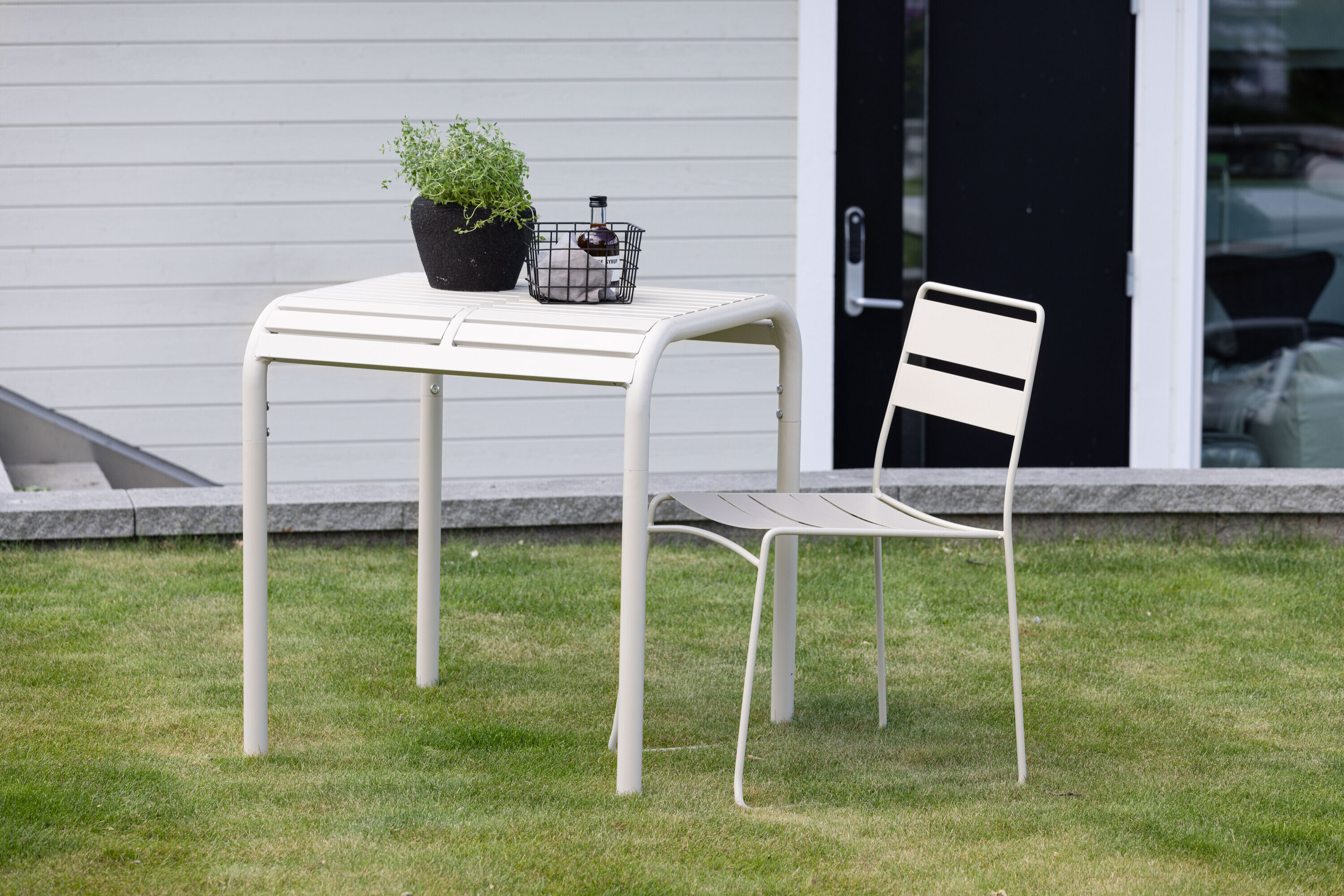 Nohr Outdoor Bistrotafel 'Jackelin' 70 x 70cm, kleur Beige