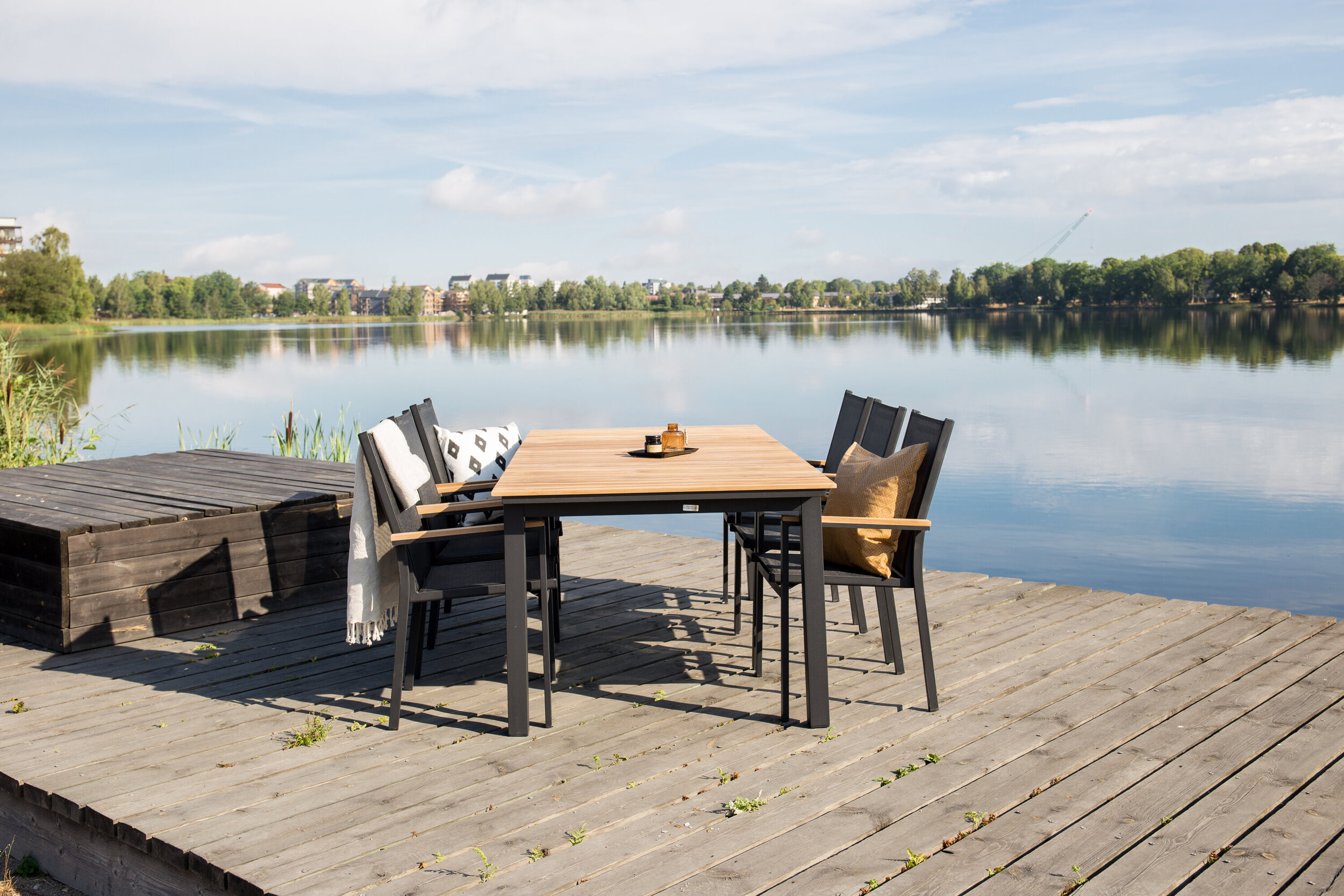 Nohr Uitschuifbare Tuintafel 'Constantina' Teakhout, 180/240 x 90cm, kleur Naturel/Zwart