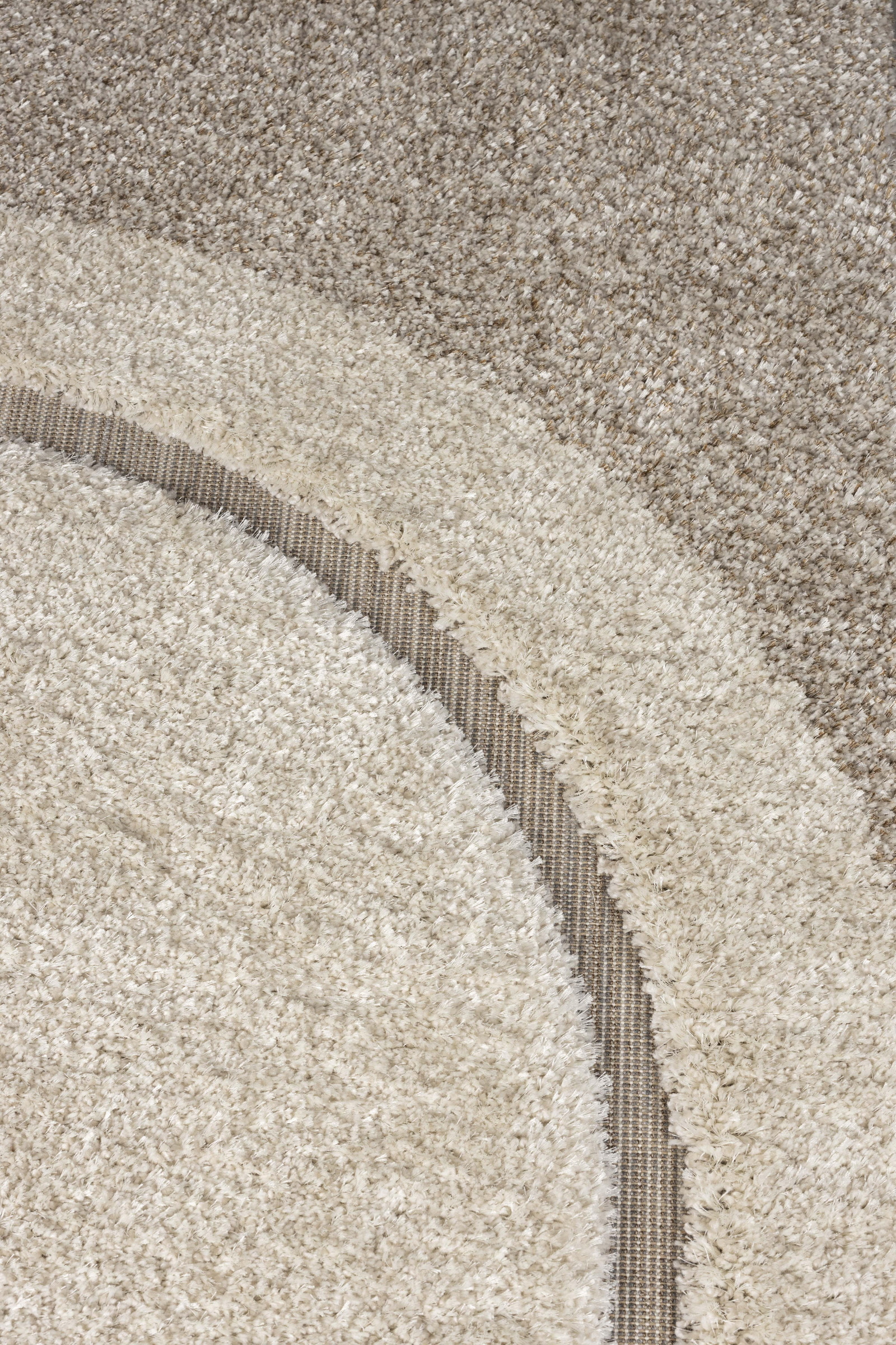 Zuiver Vloerkleed 'Spark' 160 x 300cm, kleur Beige