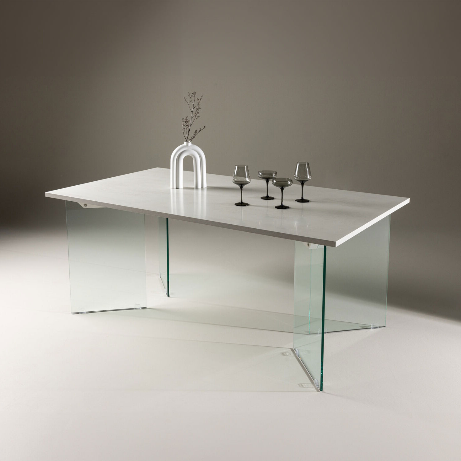 Nohr Eettafel 'Hal' Betonlook en glas, 180 x 90cm