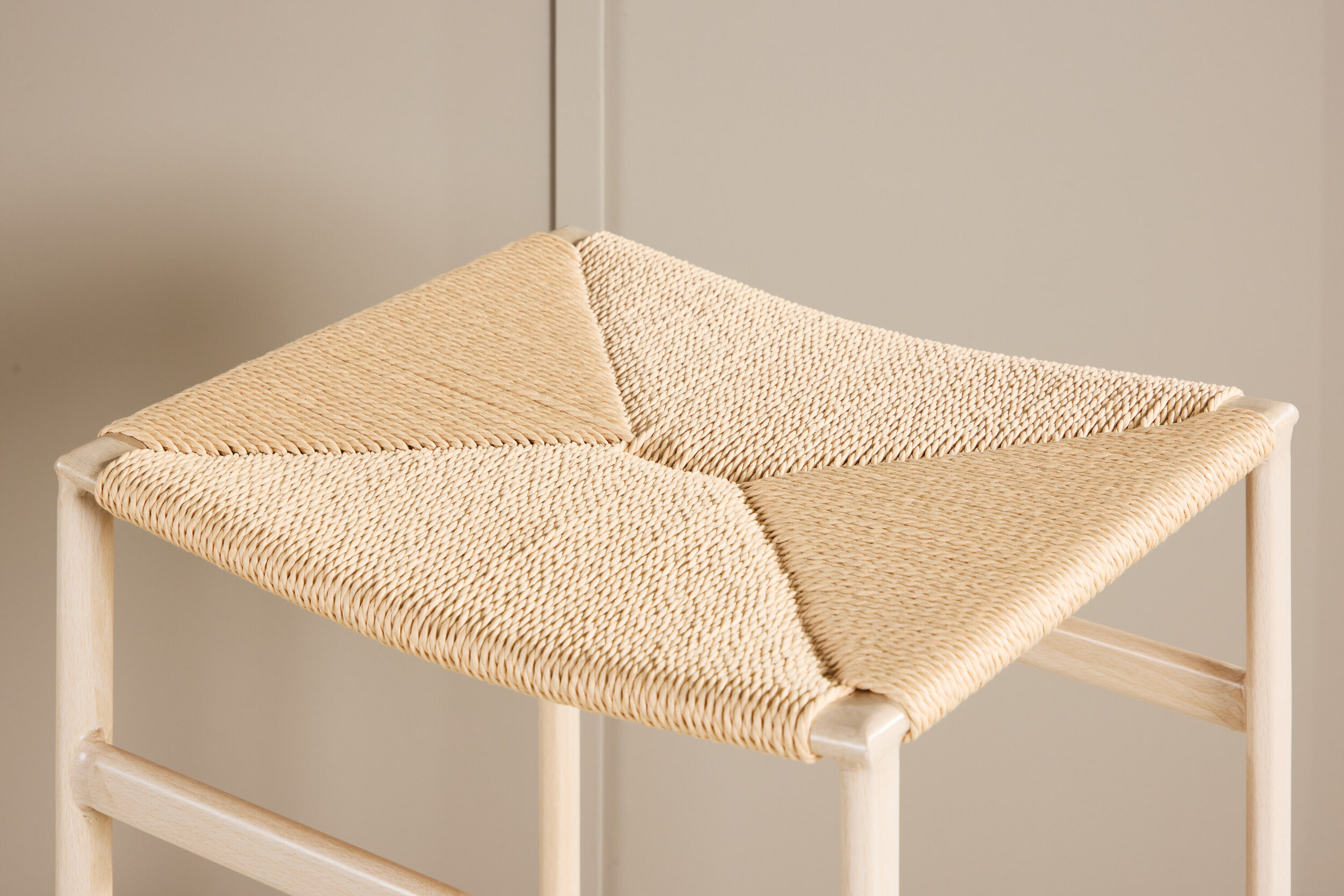 Nohr Barkruk 'Lakeithia' Rattan, kleur Beige/Whitewash (zithoogte 63cm)