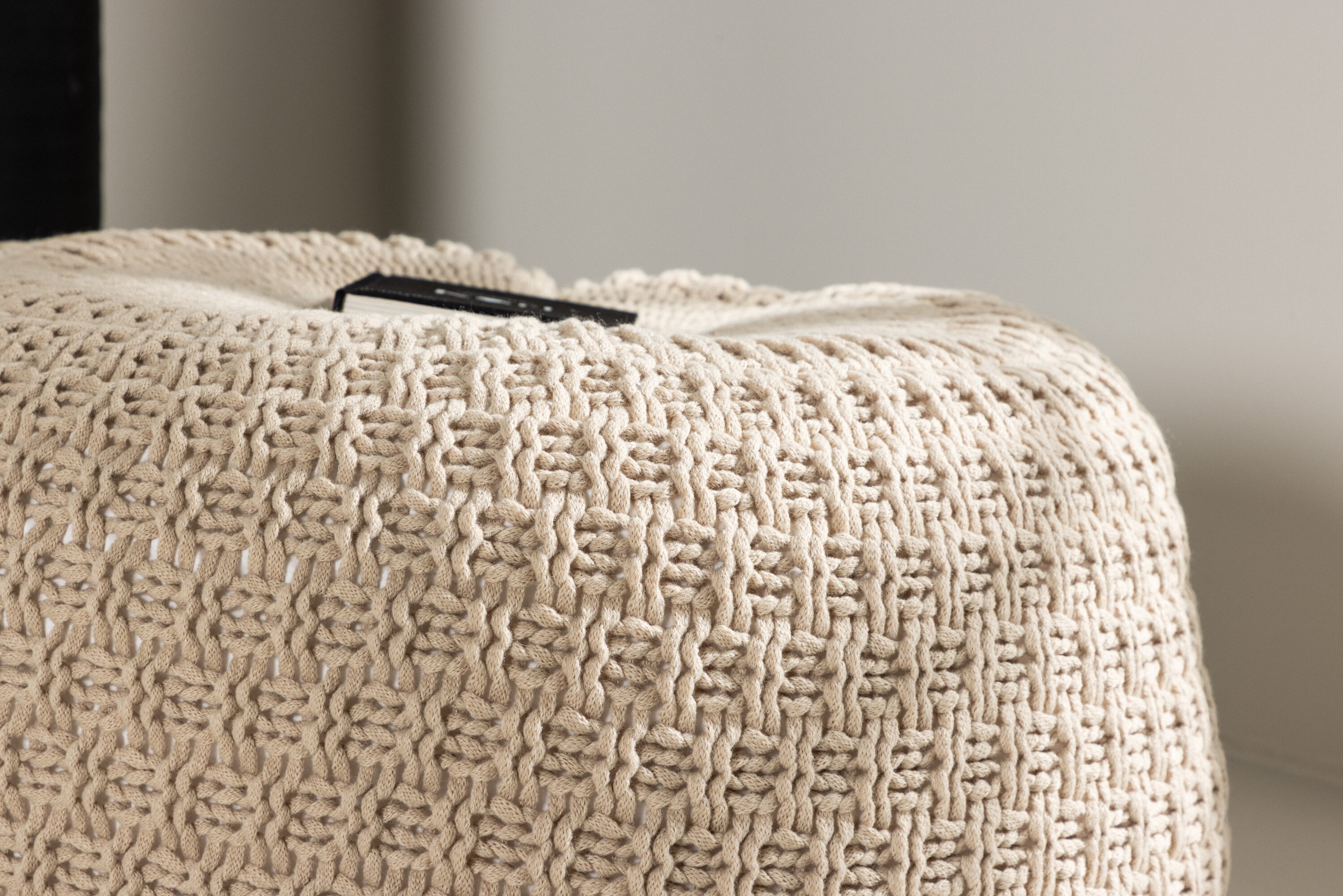 Nohr Poef 'Montario' 60cm, kleur Beige