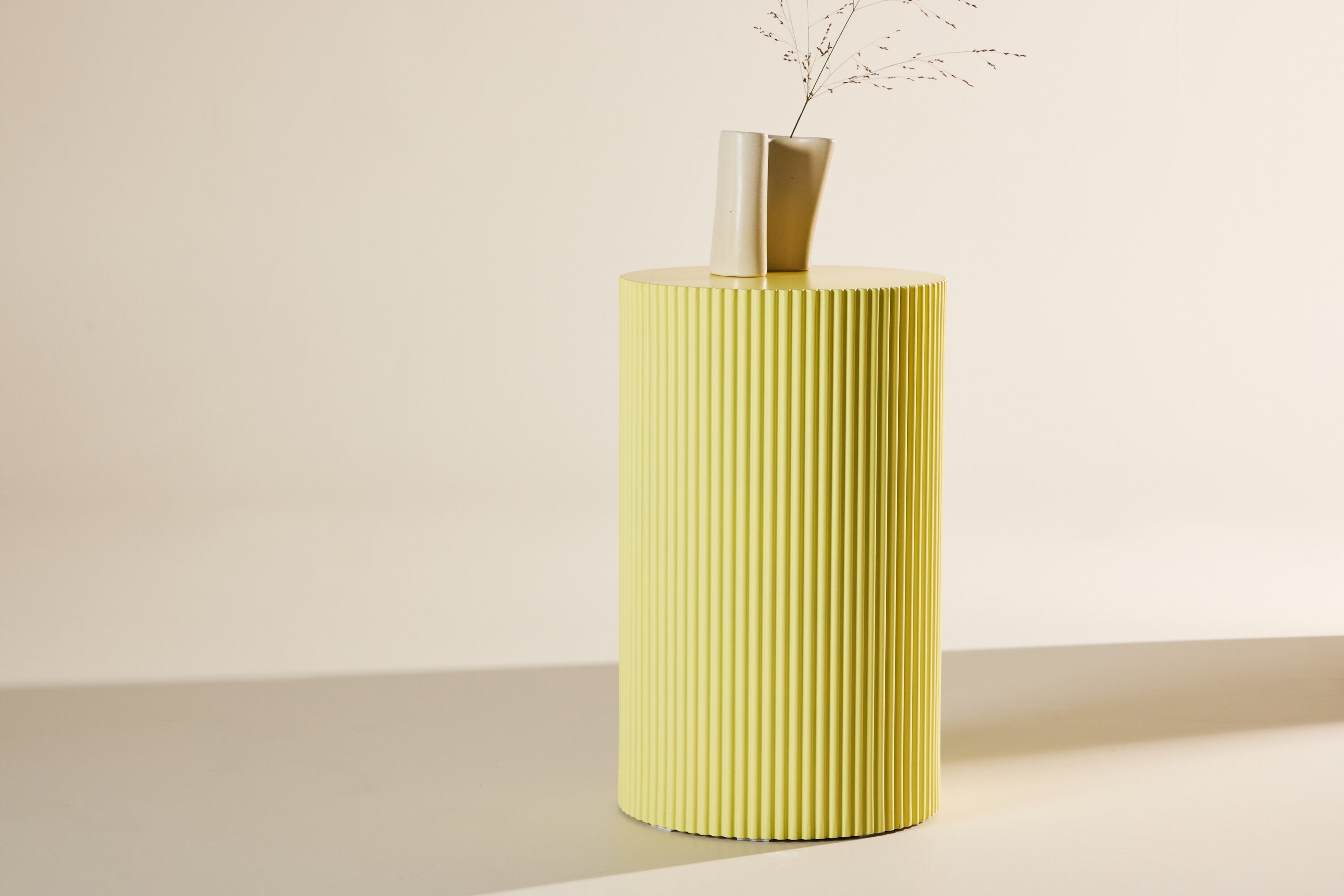 Nohr Ronde Bijzettafel Mistina 30cm - Lichtgeel