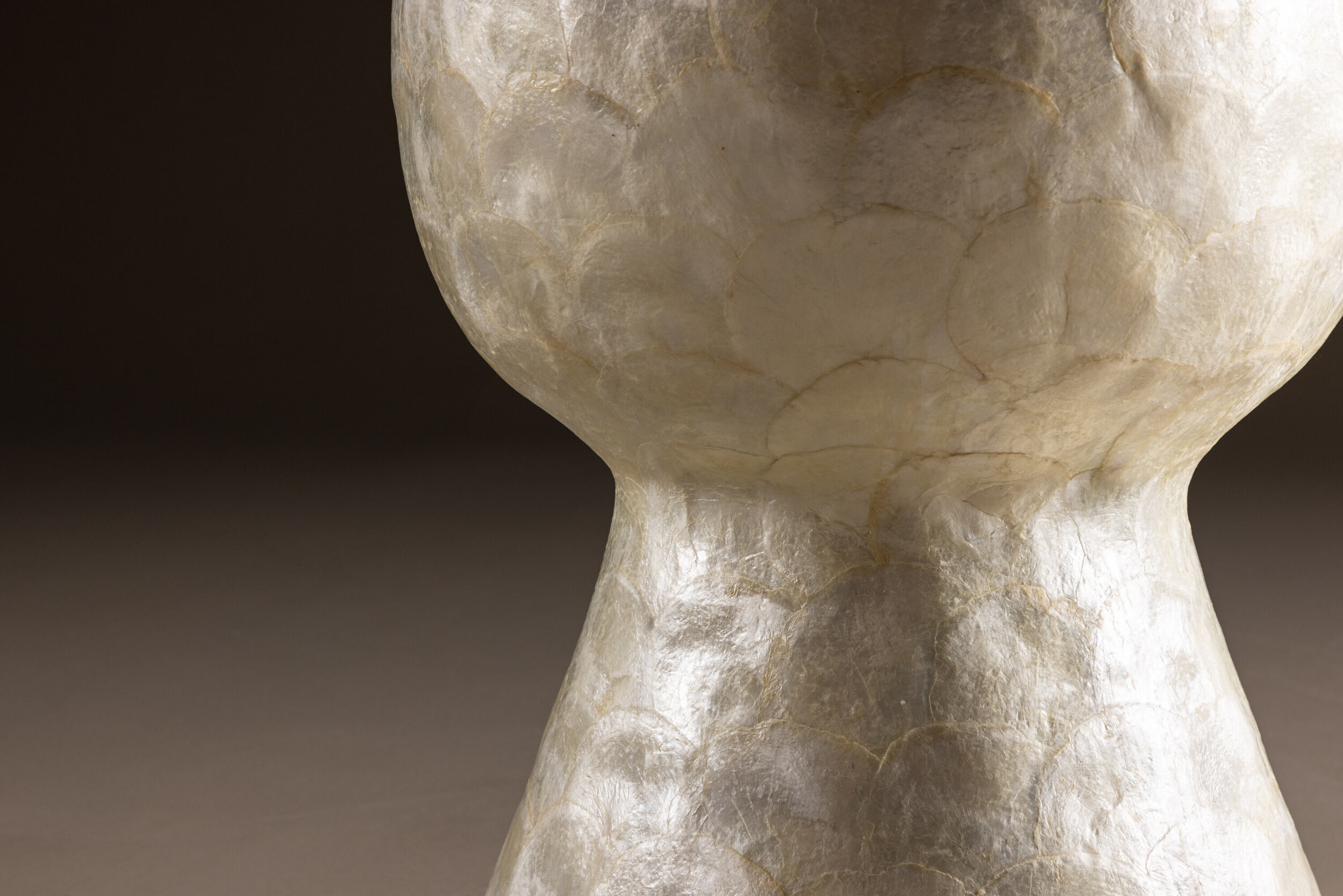 Nohr Ronde Bijzettafel 'Leeann' Capiz, 40cm