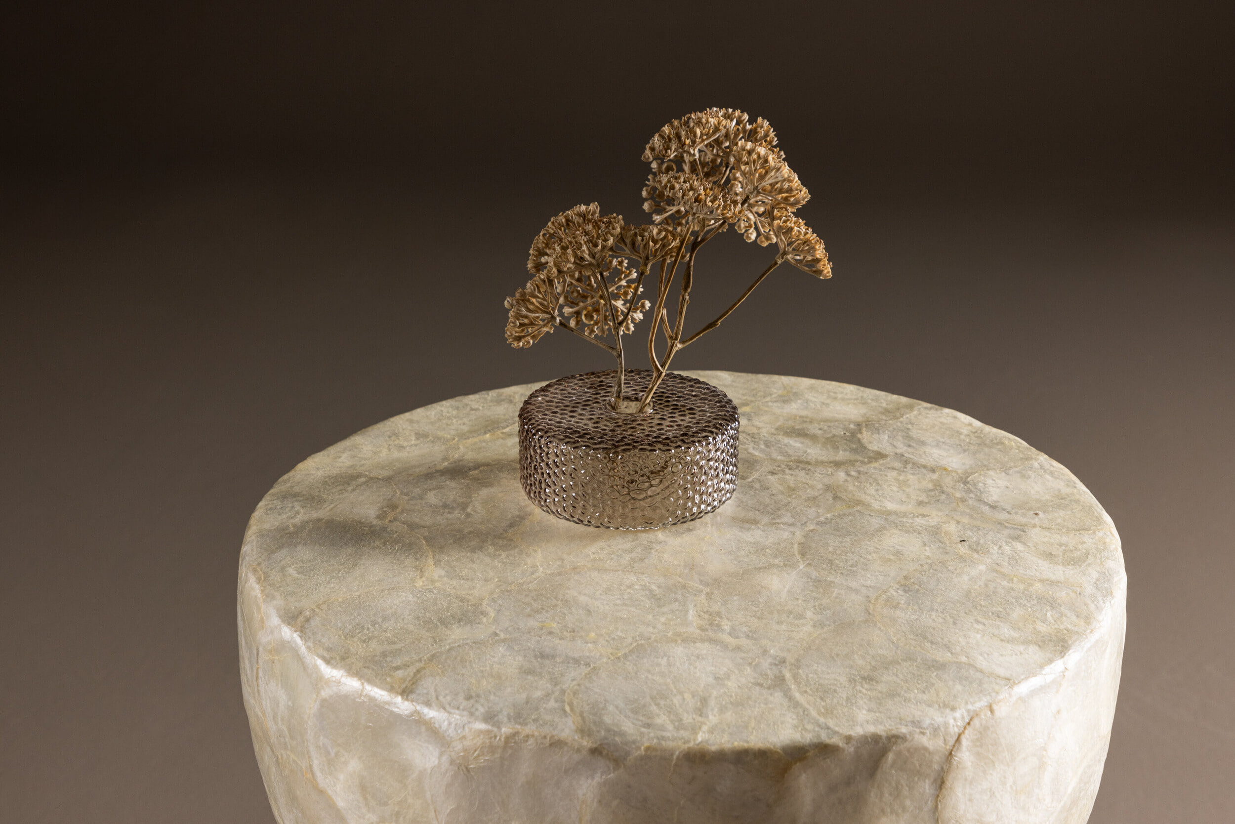 Nohr Ronde Bijzettafel 'Leeann' Capiz, 40cm