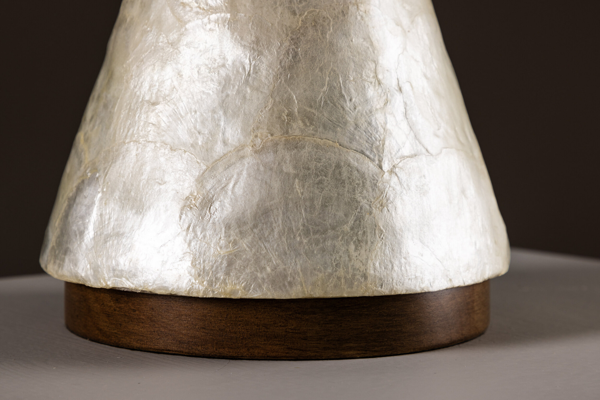 Nohr Tafellamp 'Ailene' Capiz, 55cm