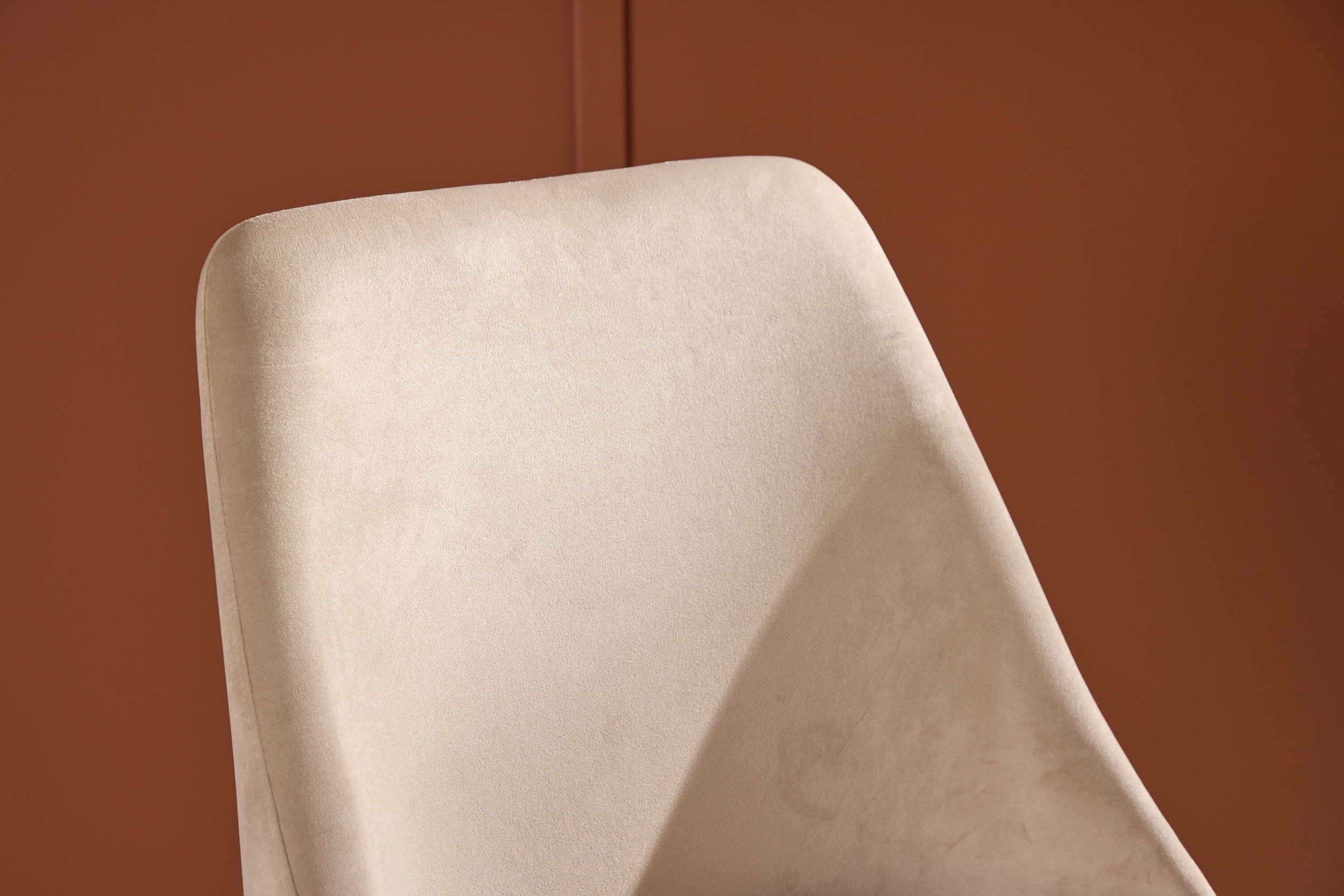 Nohr Eetkamerstoel 'Denon' Velvet, kleur Beige