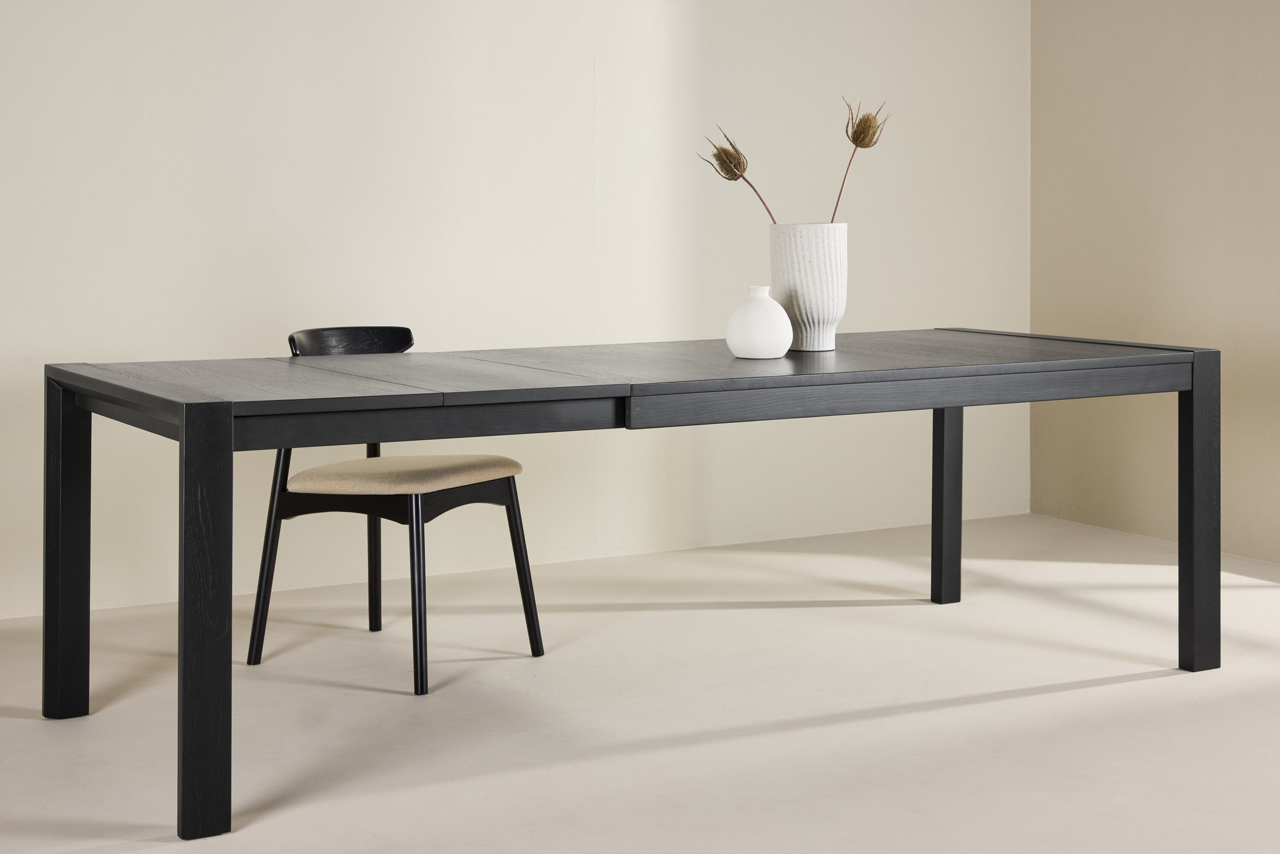 Nohr Uitschuifbare Eettafel 'Cederick' Eikenhout, 170/210/250 x 95cm, kleur Zwart