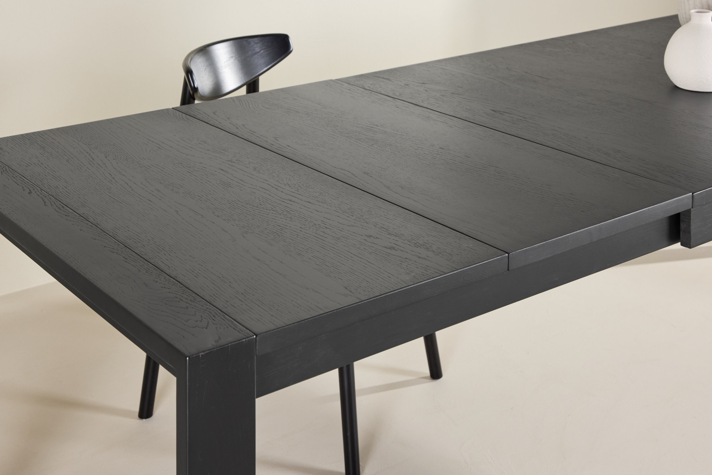 Nohr Uitschuifbare Eettafel 'Cederick' Eikenhout, 170/210/250 x 95cm, kleur Zwart