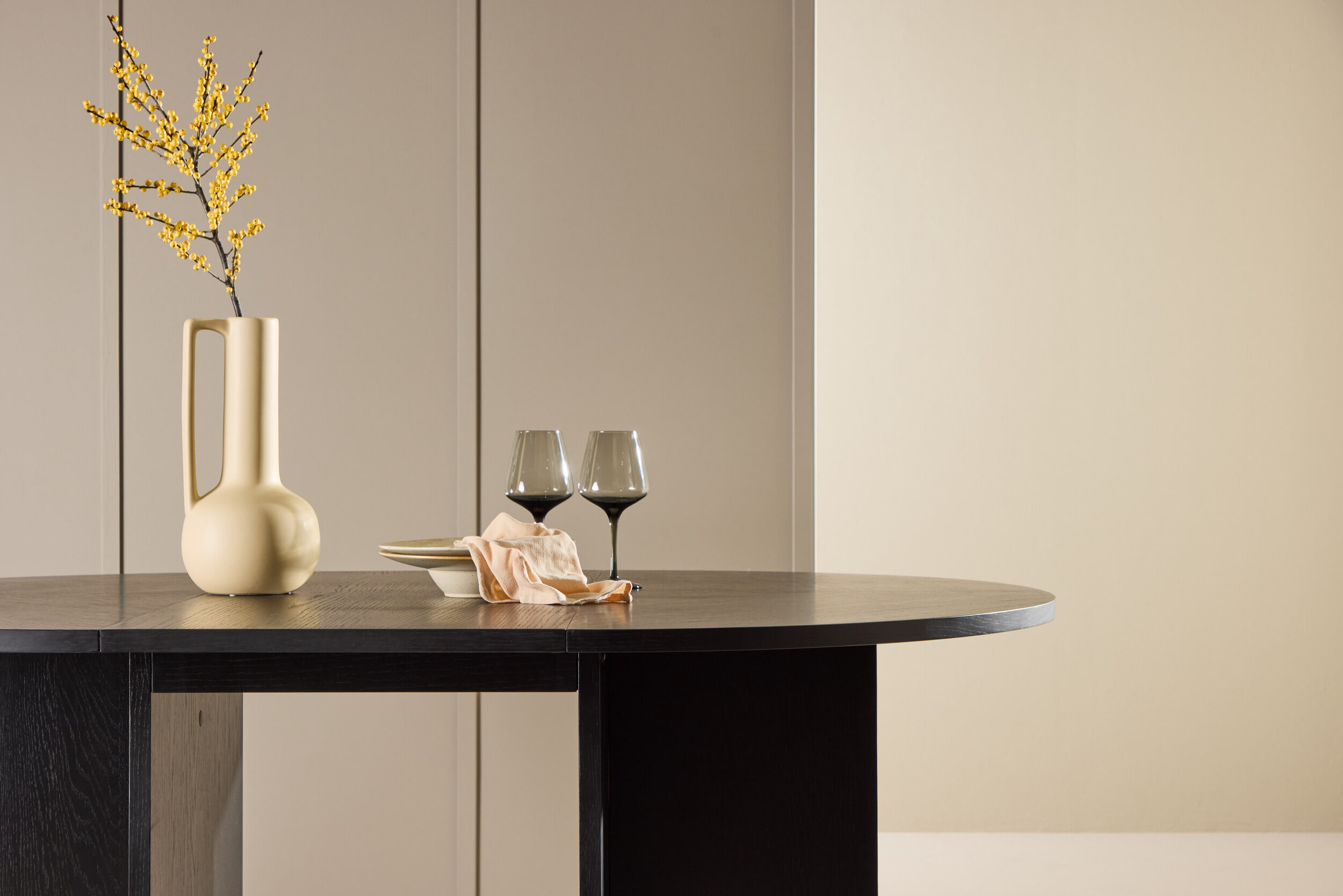 Nohr Uitschuifbare Ronde Eettafel 'Shuree' 120/170 x 120cm, kleur Zwart