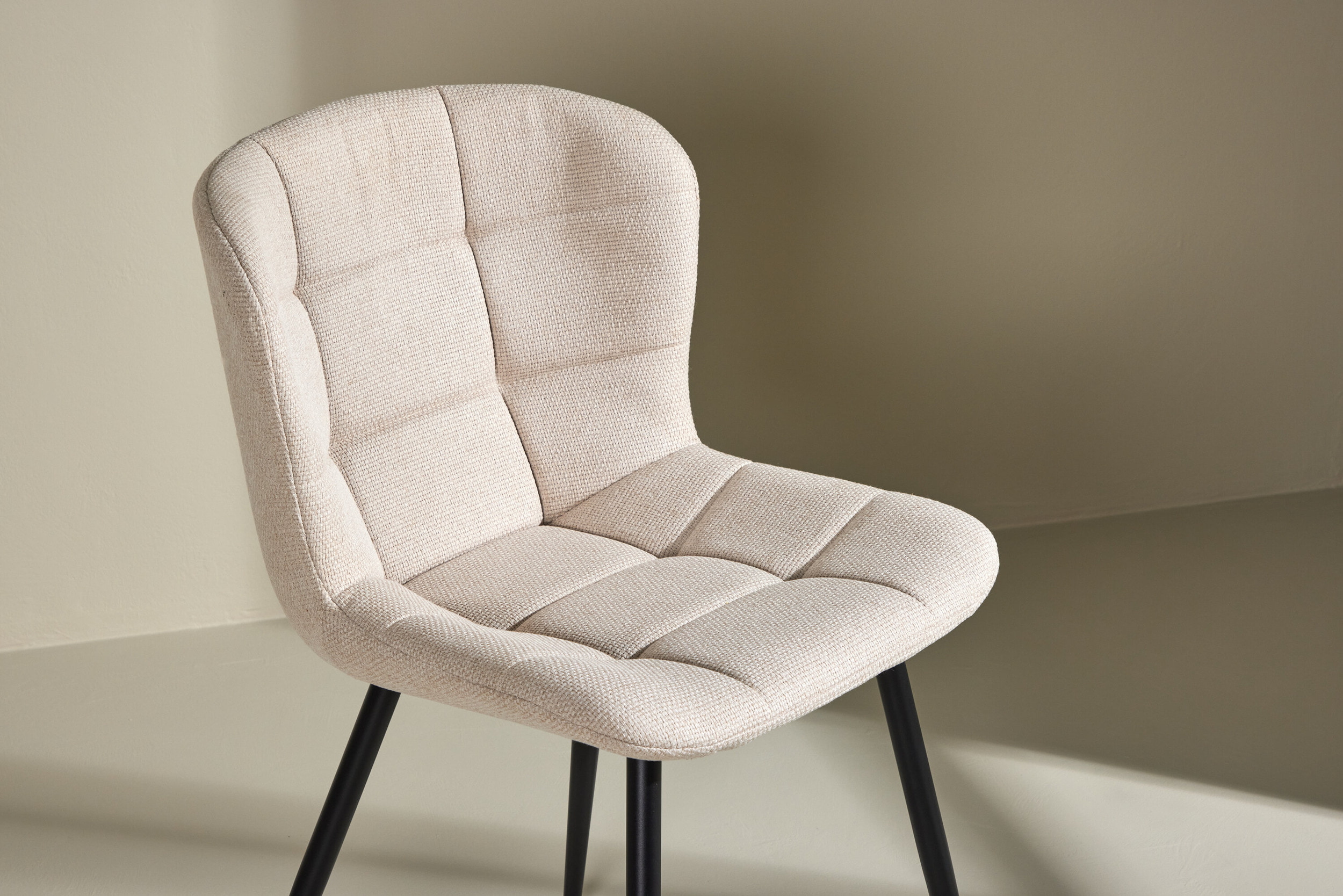 Nohr Eetkamerstoel 'Devonne' kleur Beige