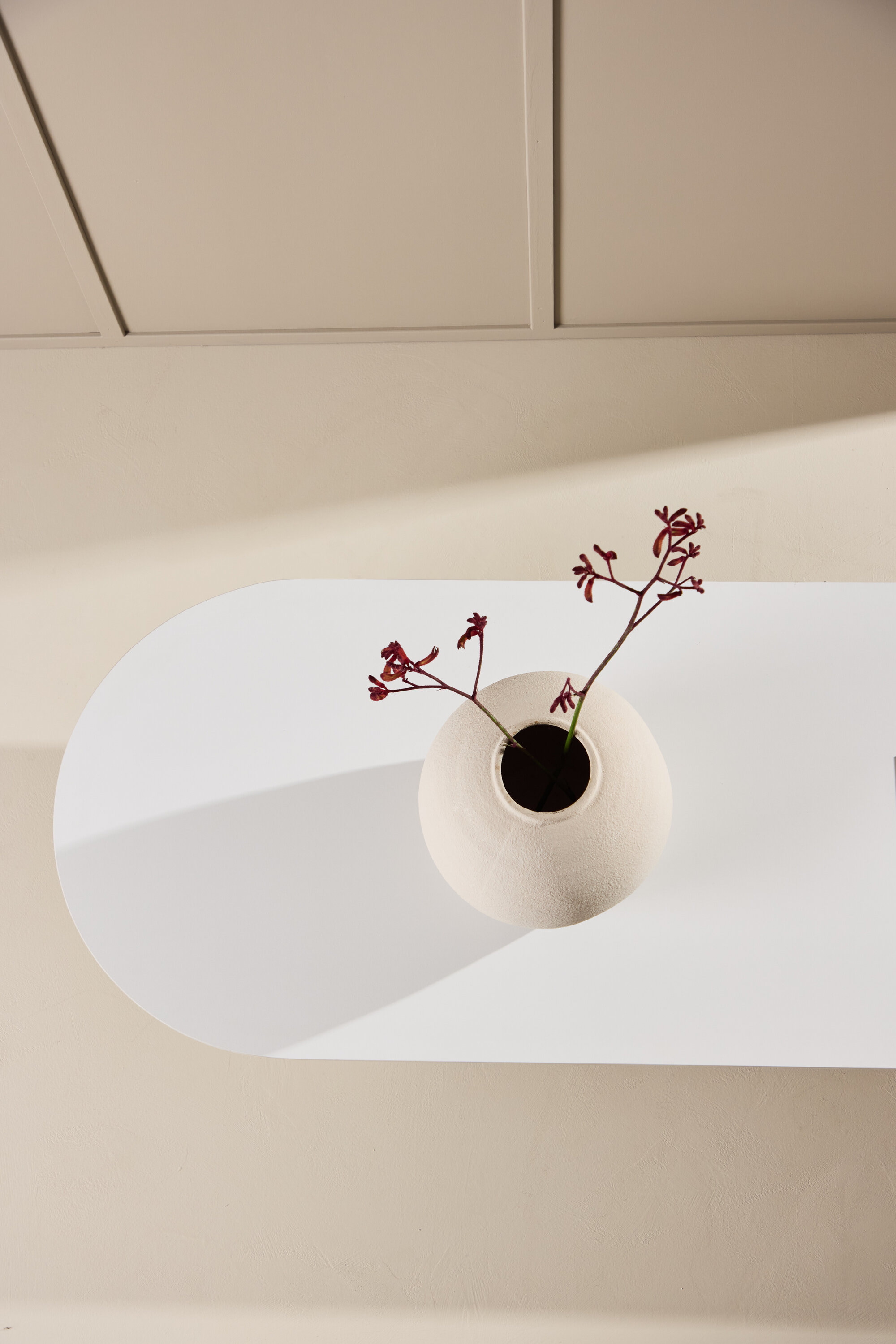 Nohr Ovale Salontafel 'Shundrika' MDF Steenlook, 190 x 60cm, kleur Beige