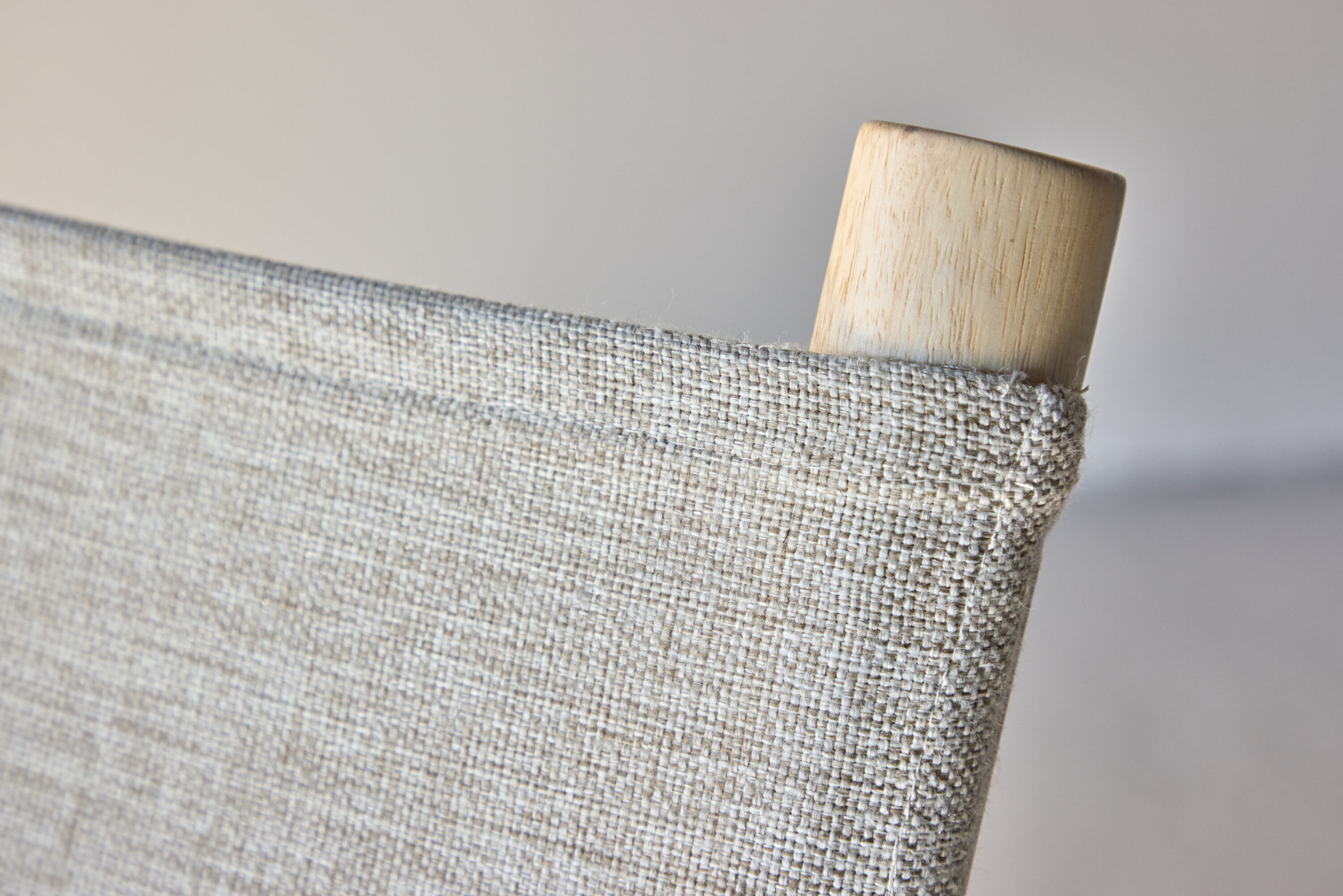 Nohr Fauteuil 'Sheyna' Mangohout, kleur Naturel/Grijs