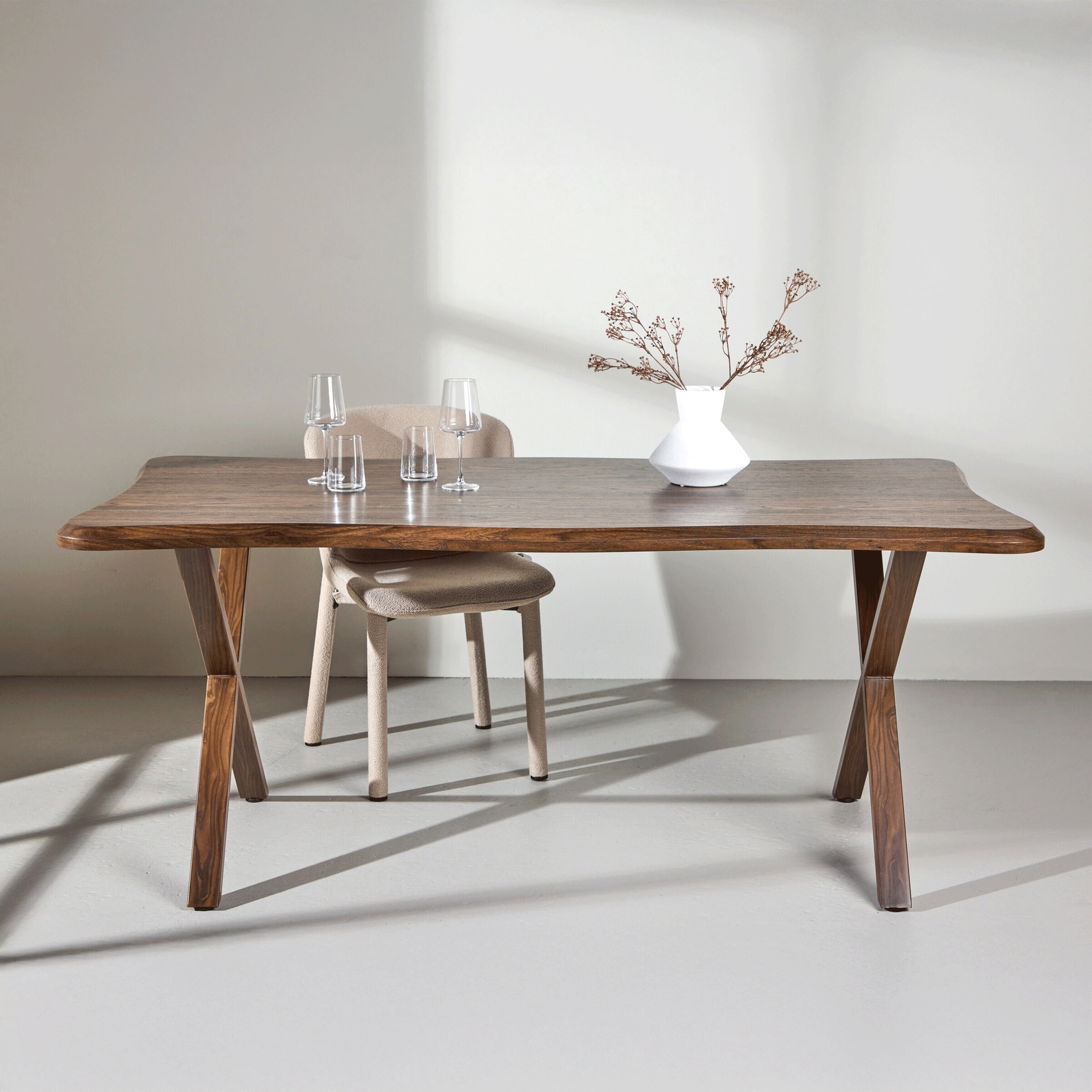 Nohr Organische Eettafel Alona Walnootlook, 180 x 90cm