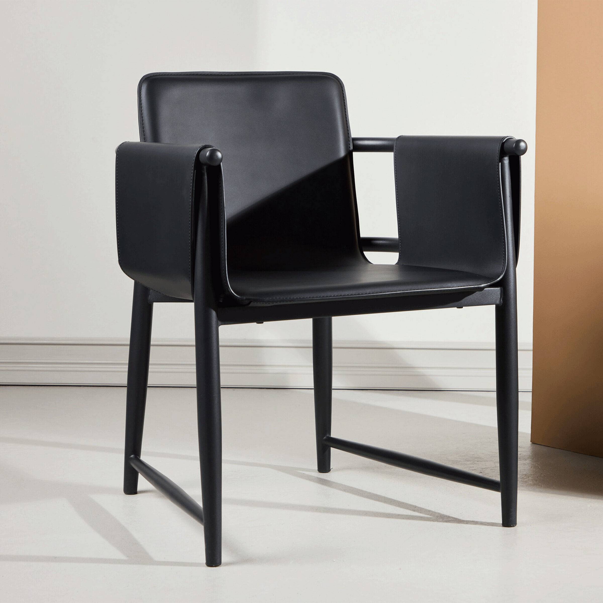 Nohr Fauteuil Molli Lederlook - Zwart