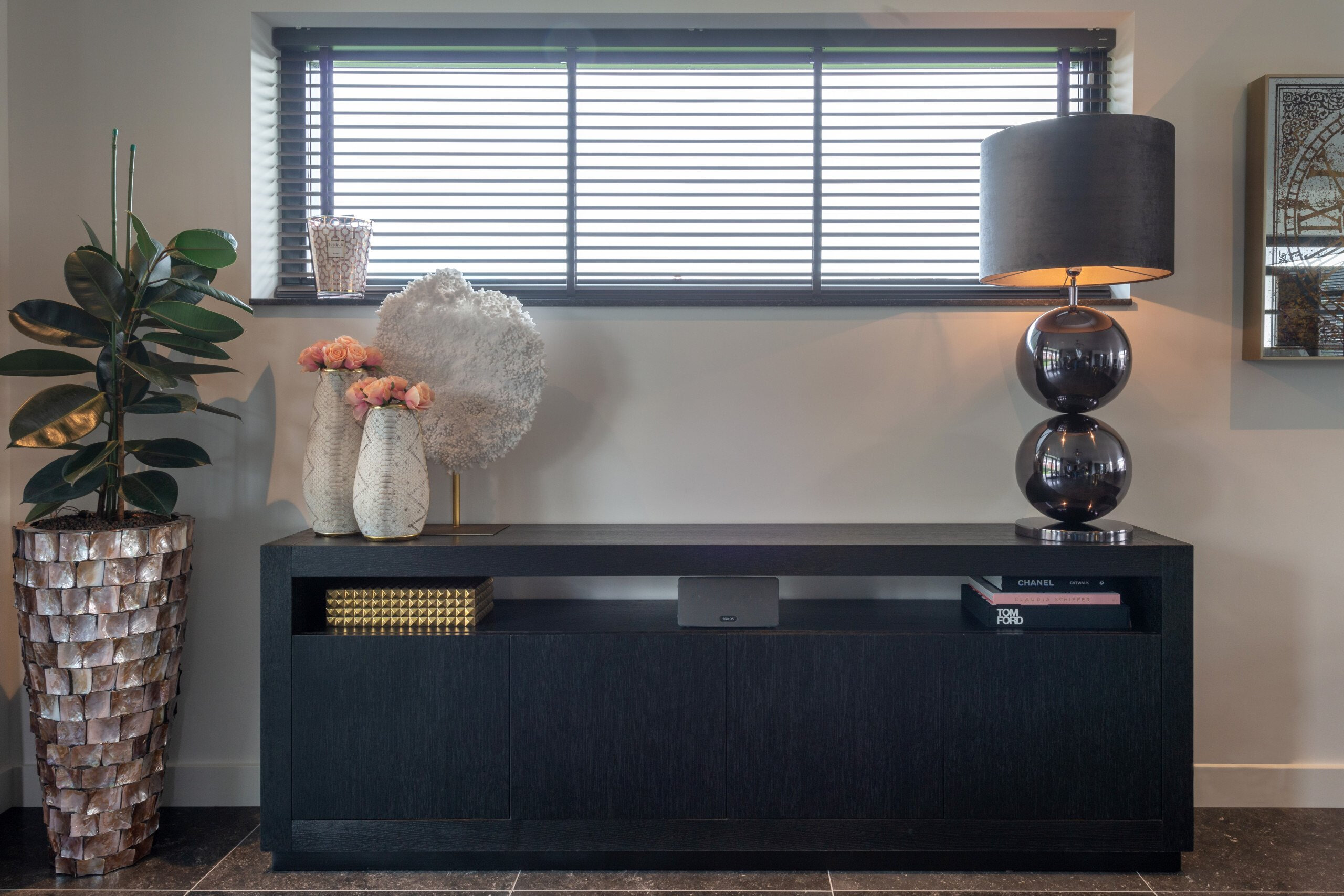 Richmond Dressoir 'Oakura' Eikenhout 190cm, kleur zwart