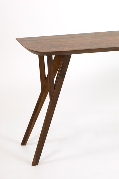 Light & Living Sidetable 'Quenza' Acaciahout, 160cm, kleur Bruin
