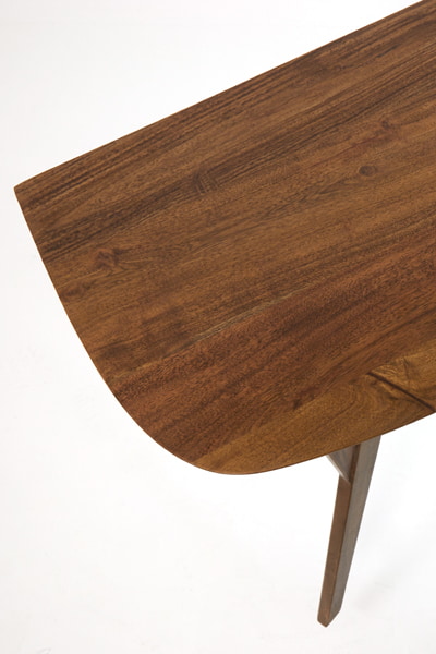 Light & Living Sidetable 'Quenza' Acaciahout, 160cm, kleur Bruin