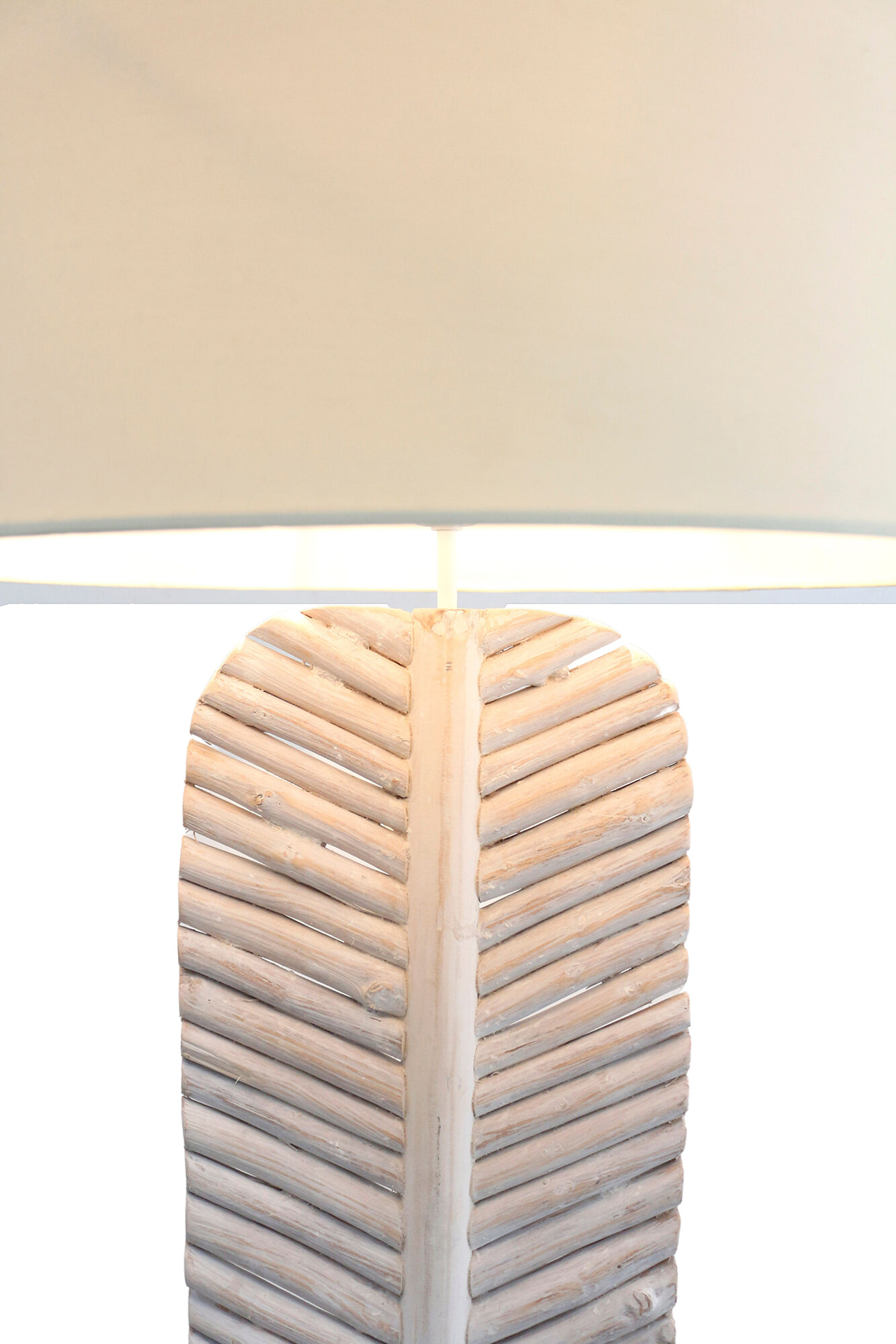 Artistiq Vloerlamp 'Dwon' Drijfhout