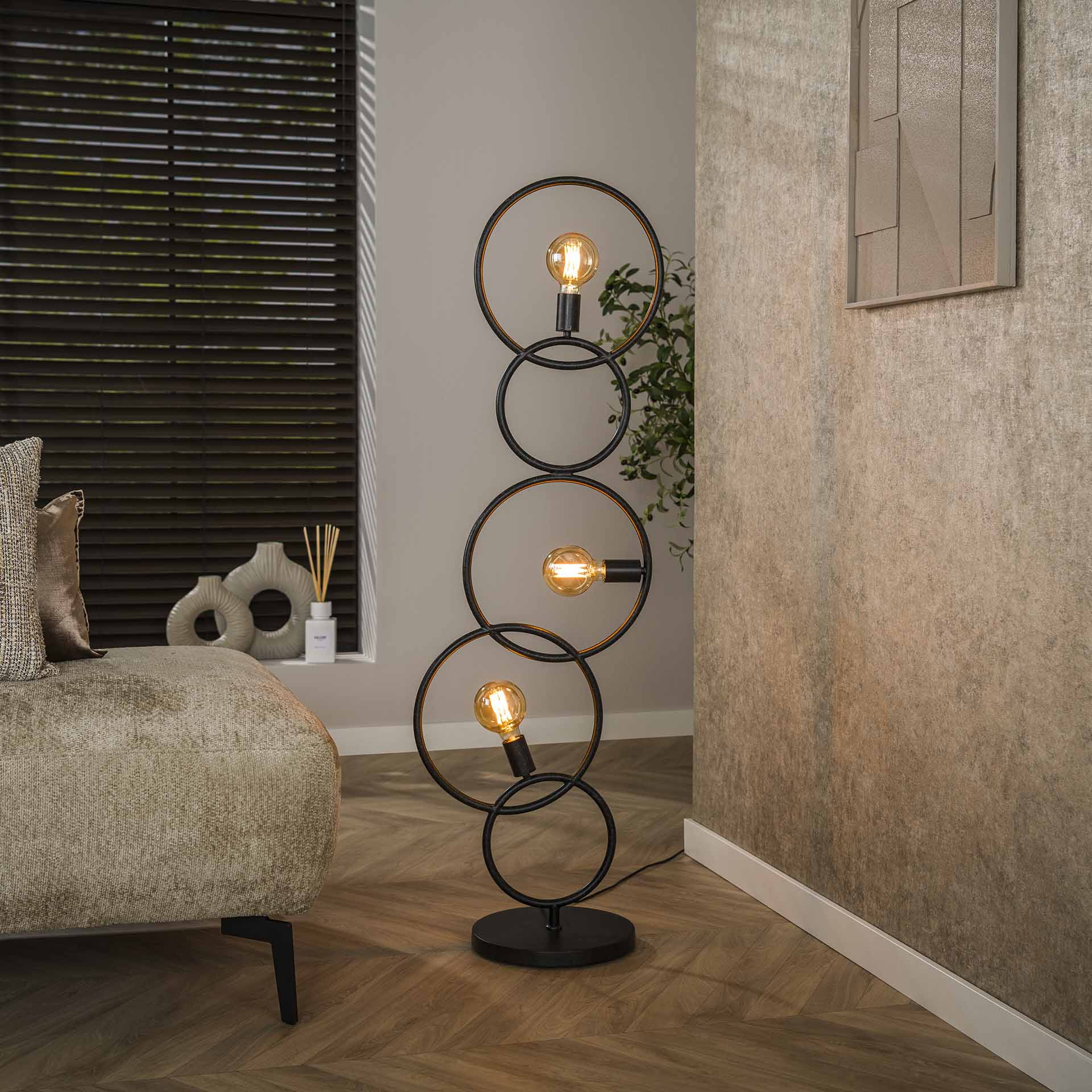 LifestyleFurn Vloerlamp Davion 3-lamps, Artic Black finish - Artic Zwart