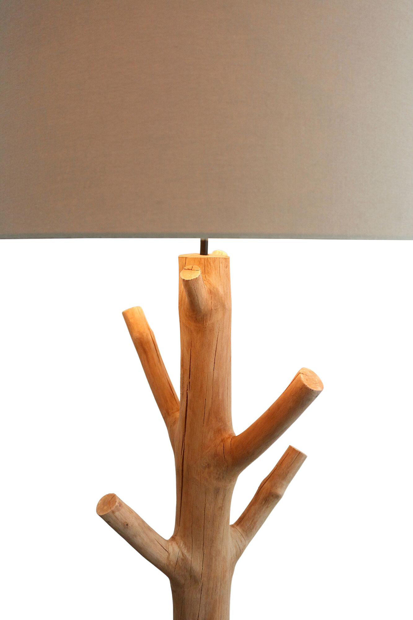 Artistiq Vloerlamp 'Leshae' Drijfhout