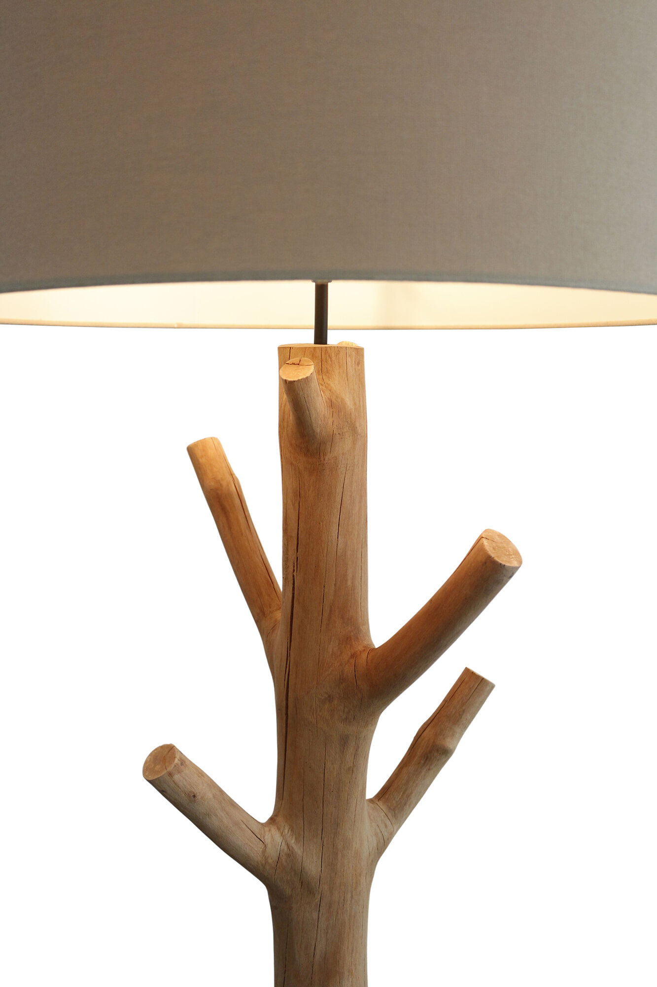 Artistiq Vloerlamp 'Leshae' Drijfhout