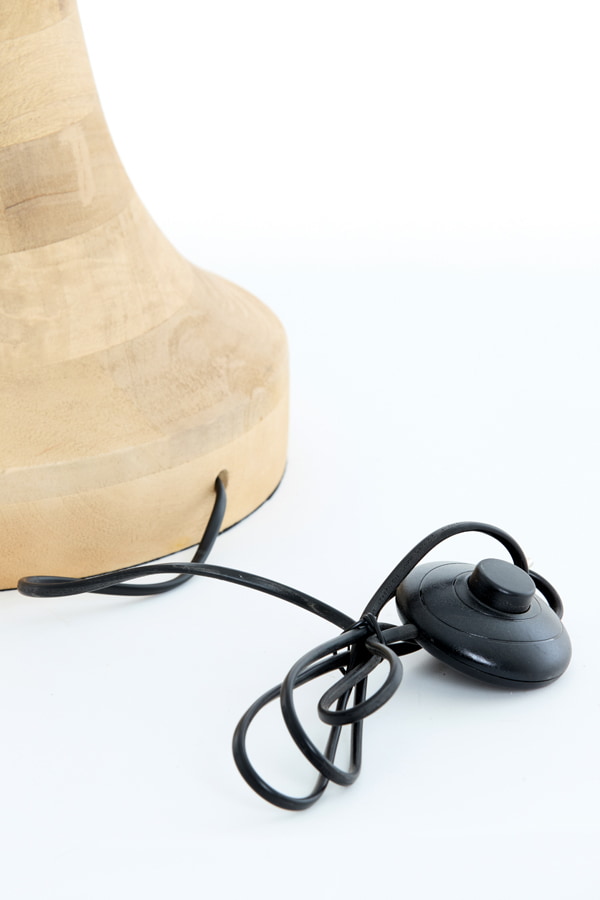 Light & Living Vloerlamp 'Jovany' Mangohout, 135cm, kleur Naturel (excl. kap)