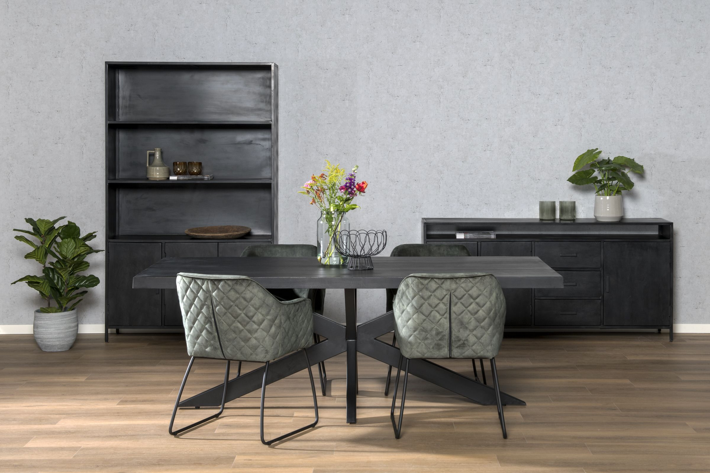 Livingfurn Dressoir 'Kala' 180cm met open vak, Mangohout, kleur zwart