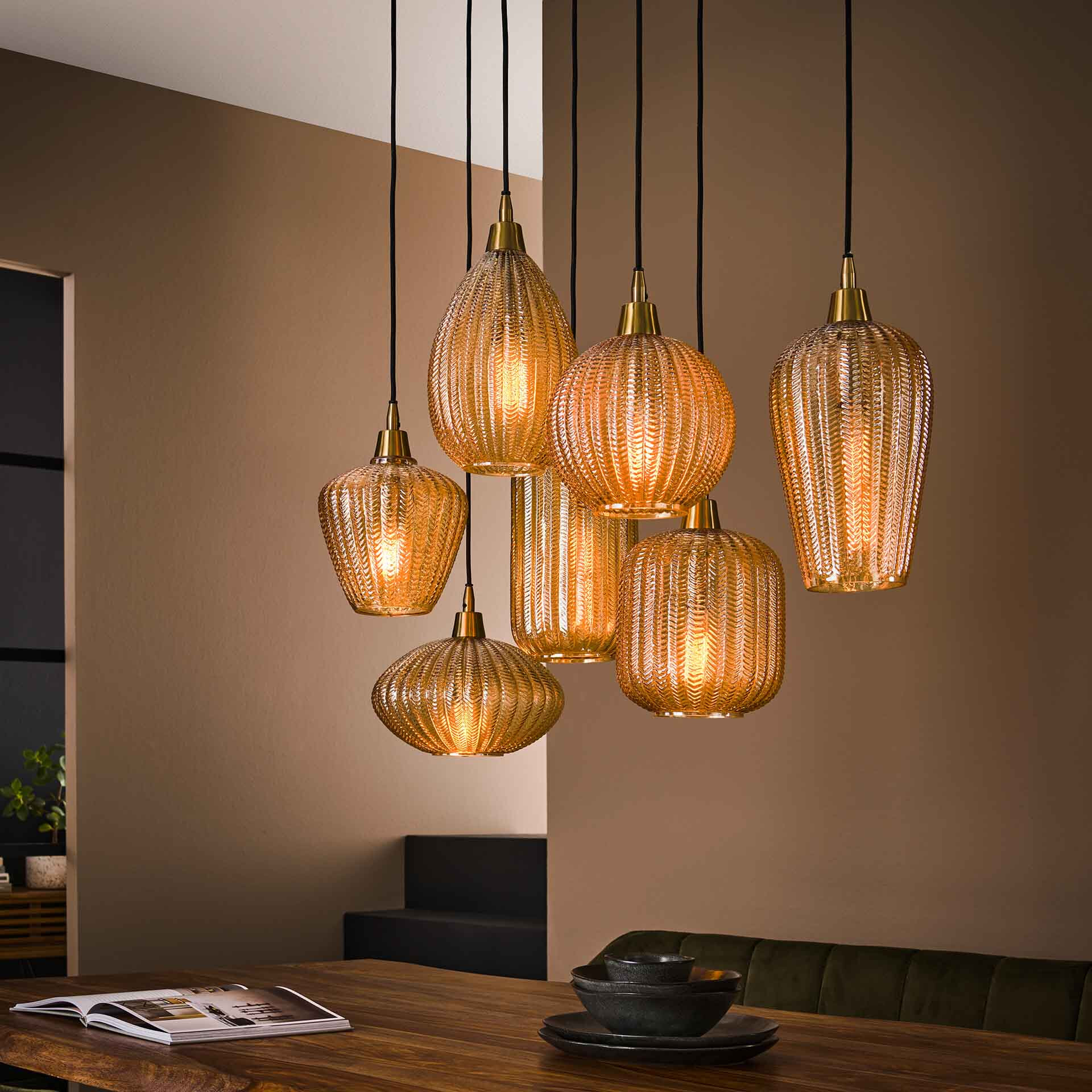 LifestyleFurn Hanglamp Malori 7-lamps, amber glas - Amberkleurig glas