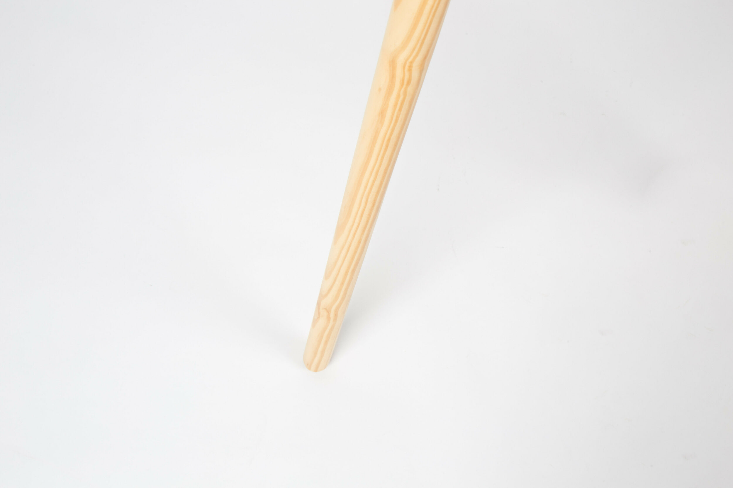 Zuiver Kapstok 'Pinnacle' 176cm hoog, kleur Donkergrijs/Naturel