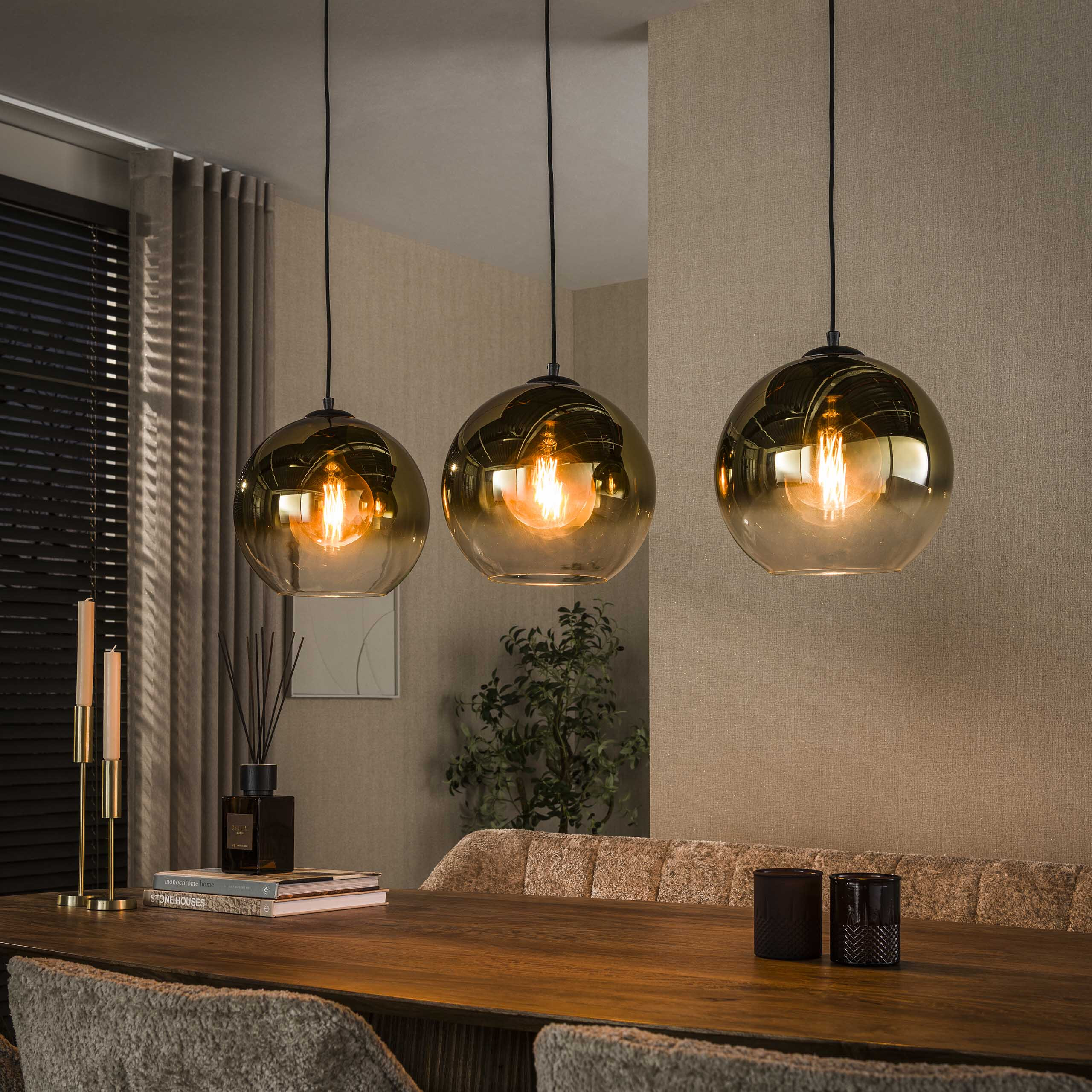 LifestyleFurn Hanglamp 'Bubble Shaded' Met 3 smoke-glas bollen, kleur Goud