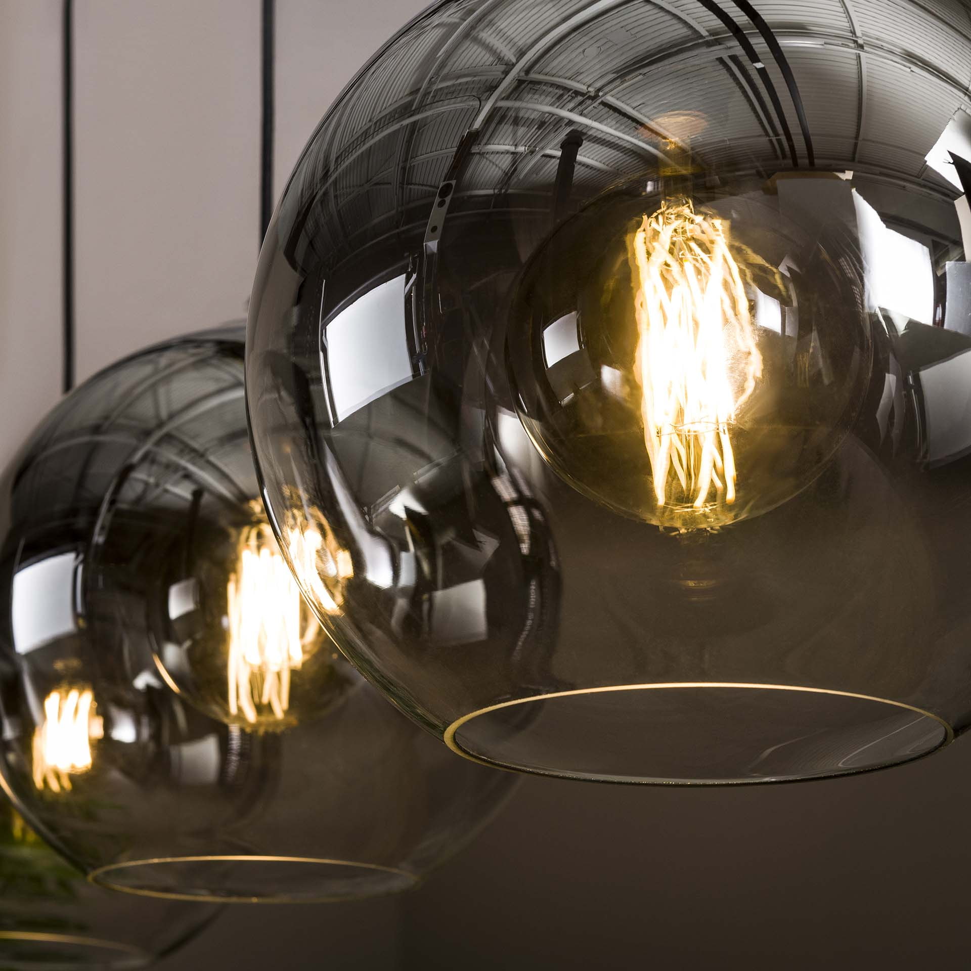 LifestyleFurn Hanglamp 'Wynetta' met 3 smoke-glas bollen, kleur Zilver