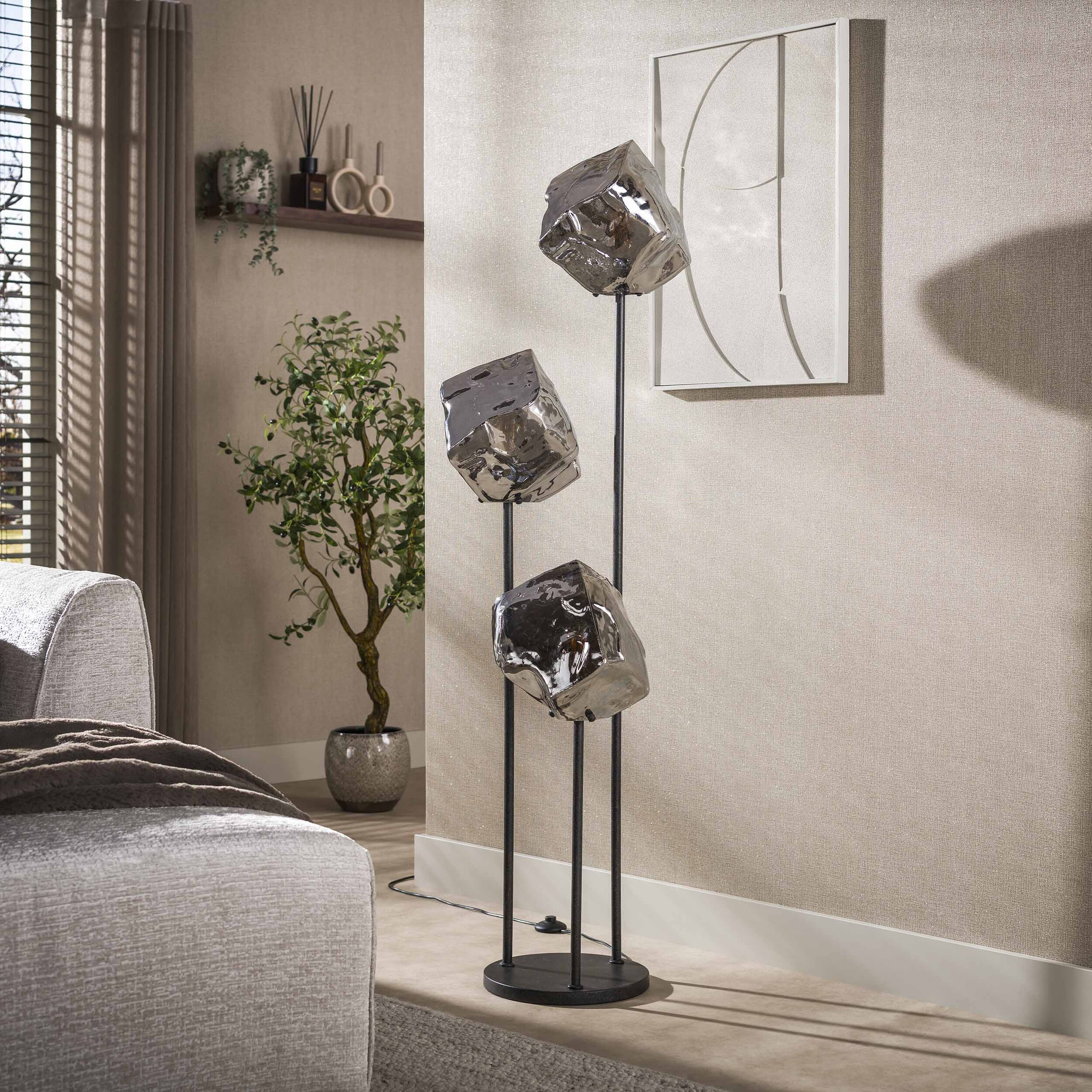 LifestyleFurn Vloerlamp 'Rock' 3-lamps, kleur Chromed