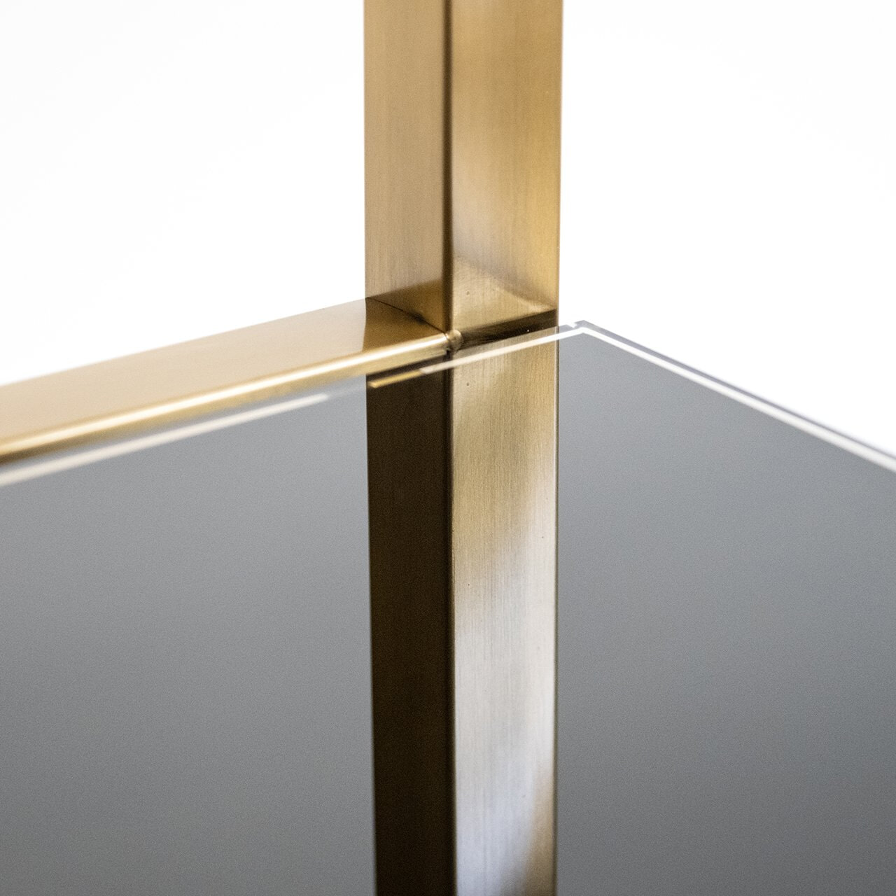 Richmond Wandkast 'Magnus' 230 x 108cm, kleur Brushed Gold