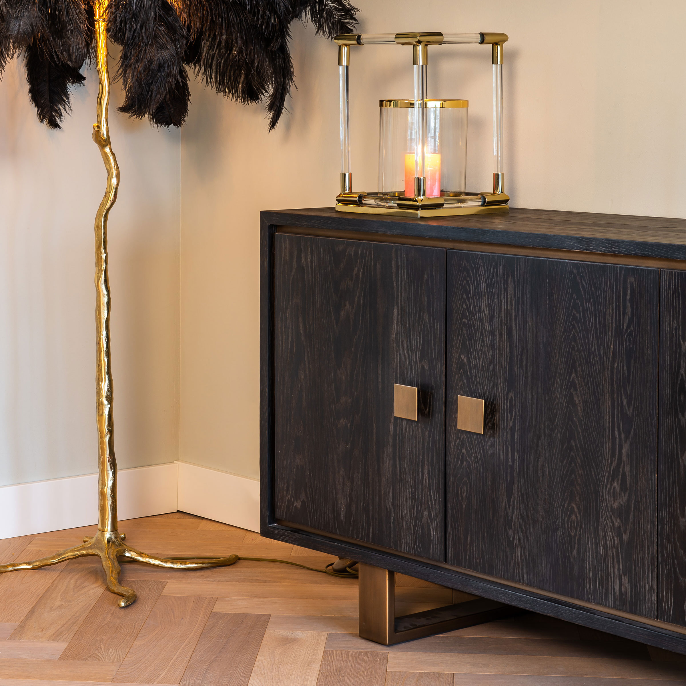 Richmond Dressoir 'Hunter' Eiken, kleur Zwart / Goud, 220cm