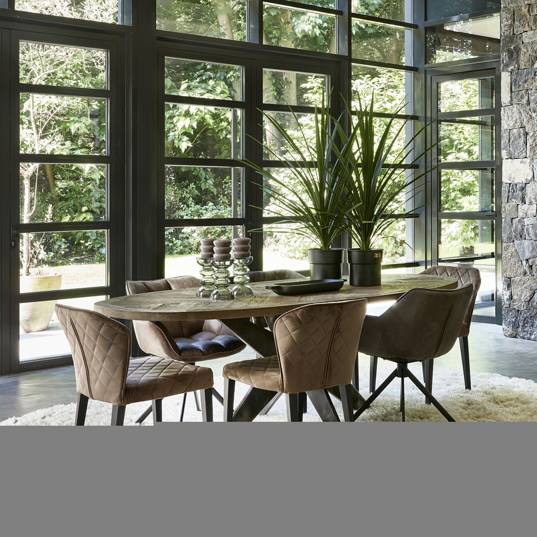 Rivièra Maison Draaibare Eetkamerstoel 'Carnaby' Pellini, kleur Espresso
