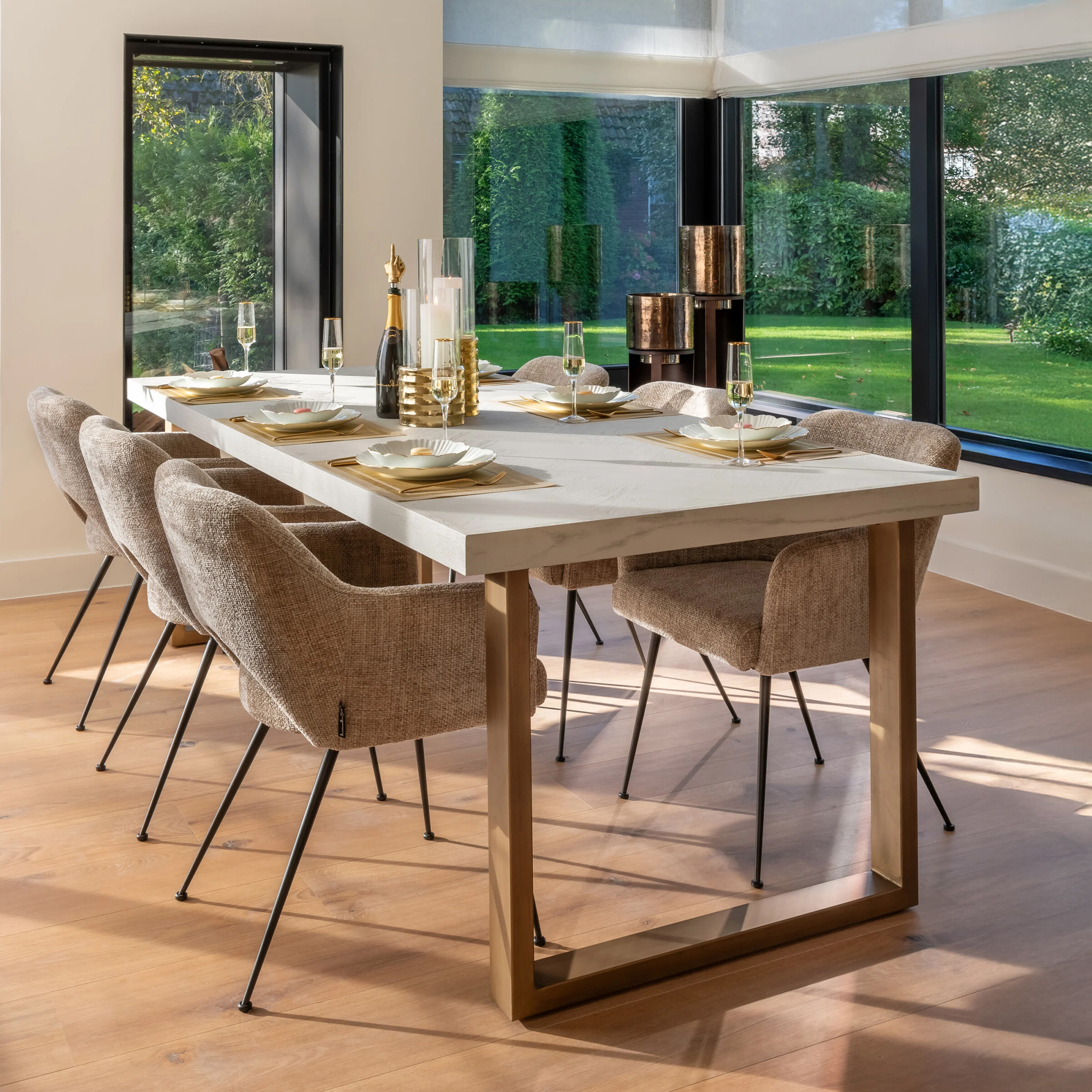 Richmond Eettafel 'Whitebone' Visgraat Eikenhout, 235 x 100cm, kleur Verona Grey