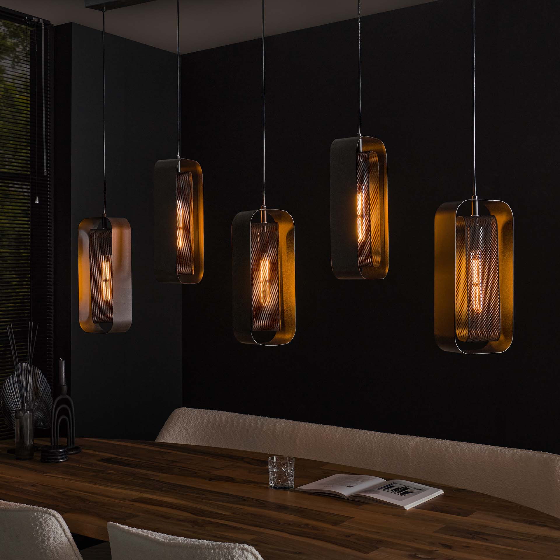 LifestyleFurn Hanglamp Juwan 5-lamps - Artic Zwart