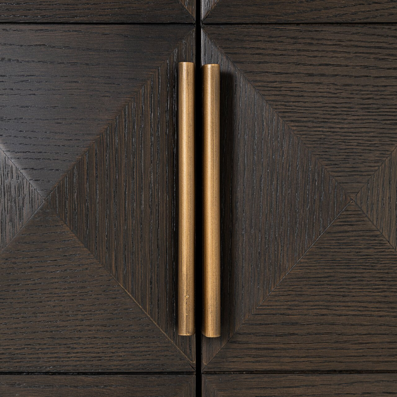 Richmond Dressoir 'Claremont' Eiken en travertin, 225cm