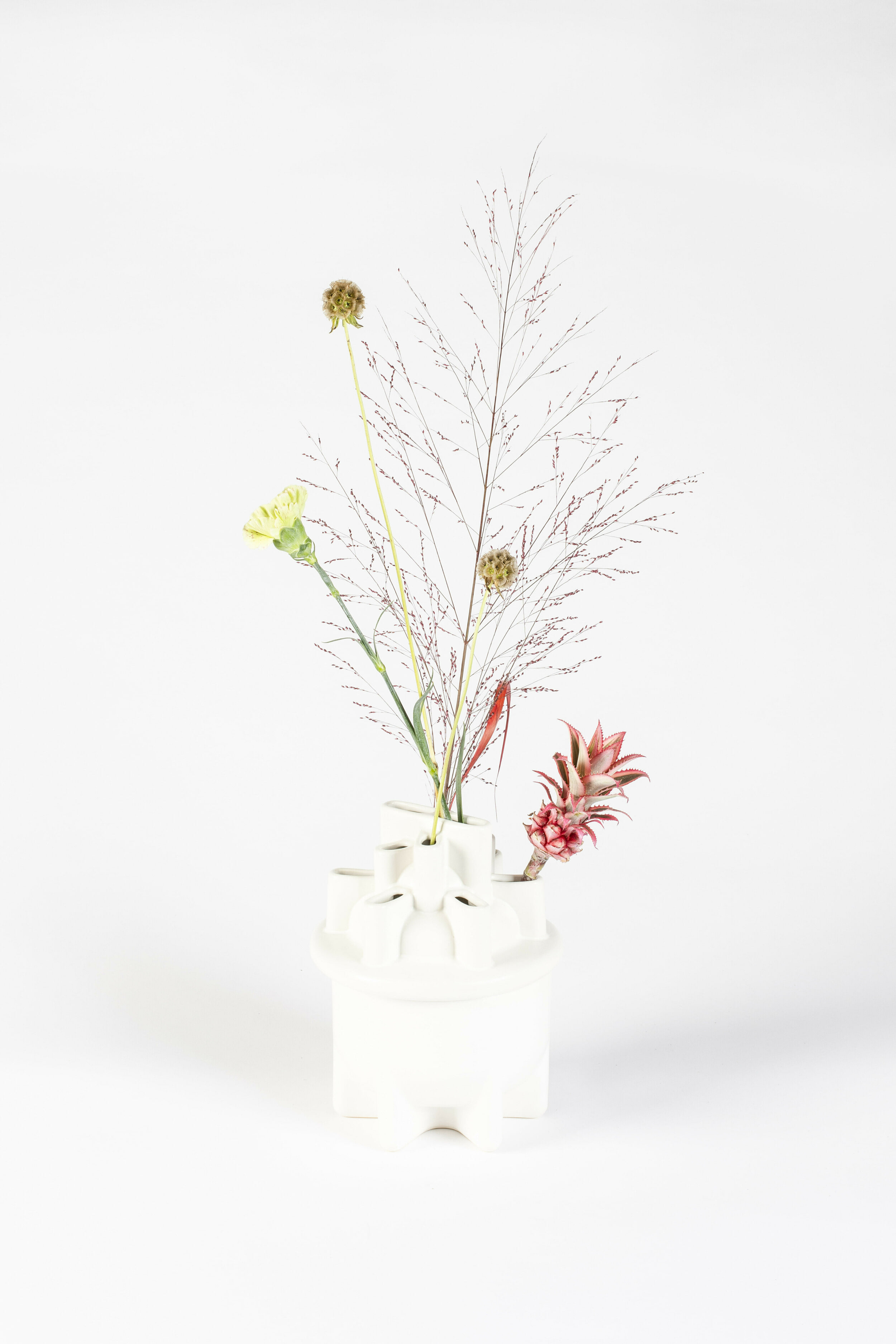 Zuiver Vaas 'Bassin' Keramiek, 28cm hoog