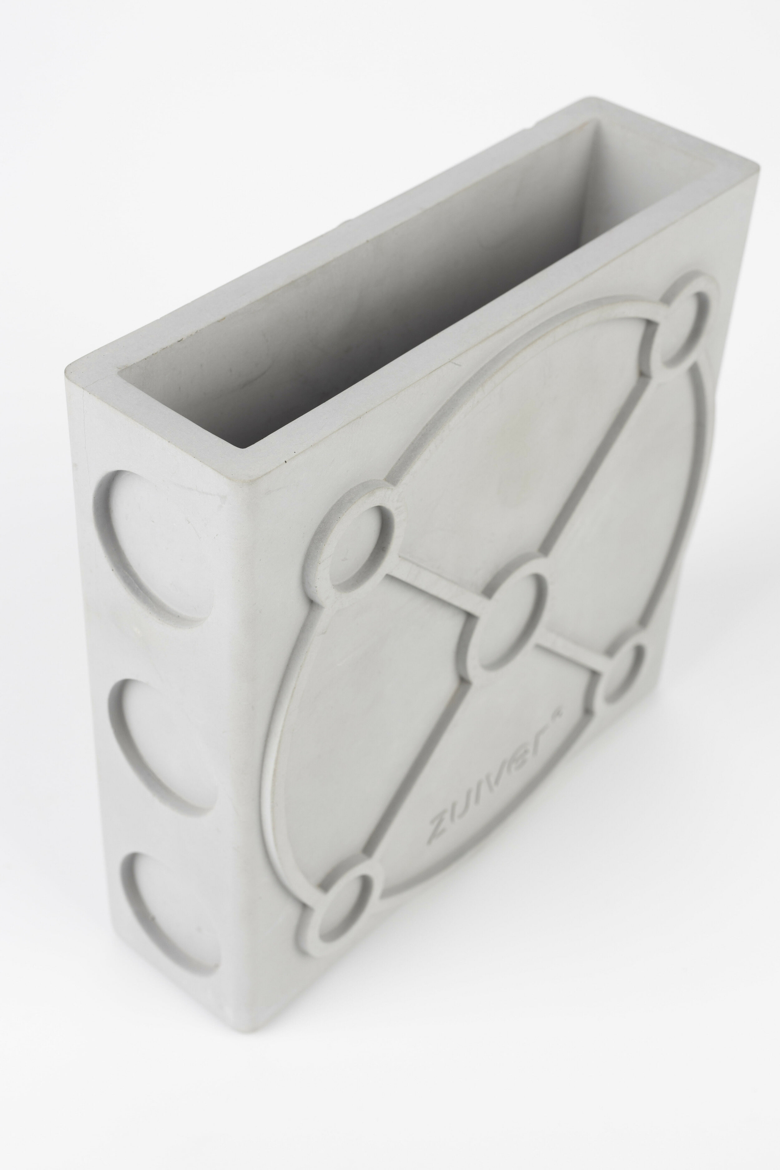 Zuiver Vaas 'Graphic' Flat, Beton, kleur Grijs