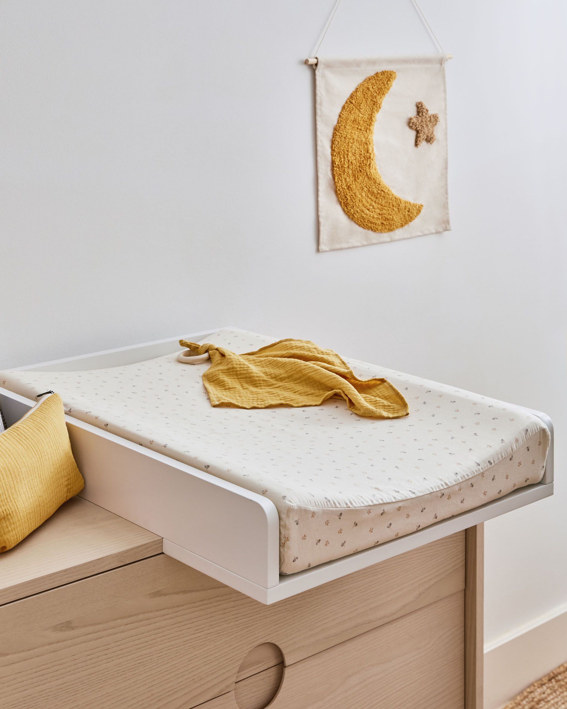 Kave Home Barrier 'Nunila' 72 x 55cm, kleur Wit