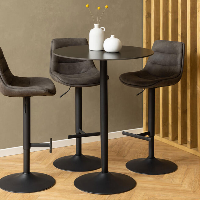 Alles over de ideale hoogte van een bartafel - Wiegers XL Alles over de ideale hoogte van een bartafel - Wiegers XL